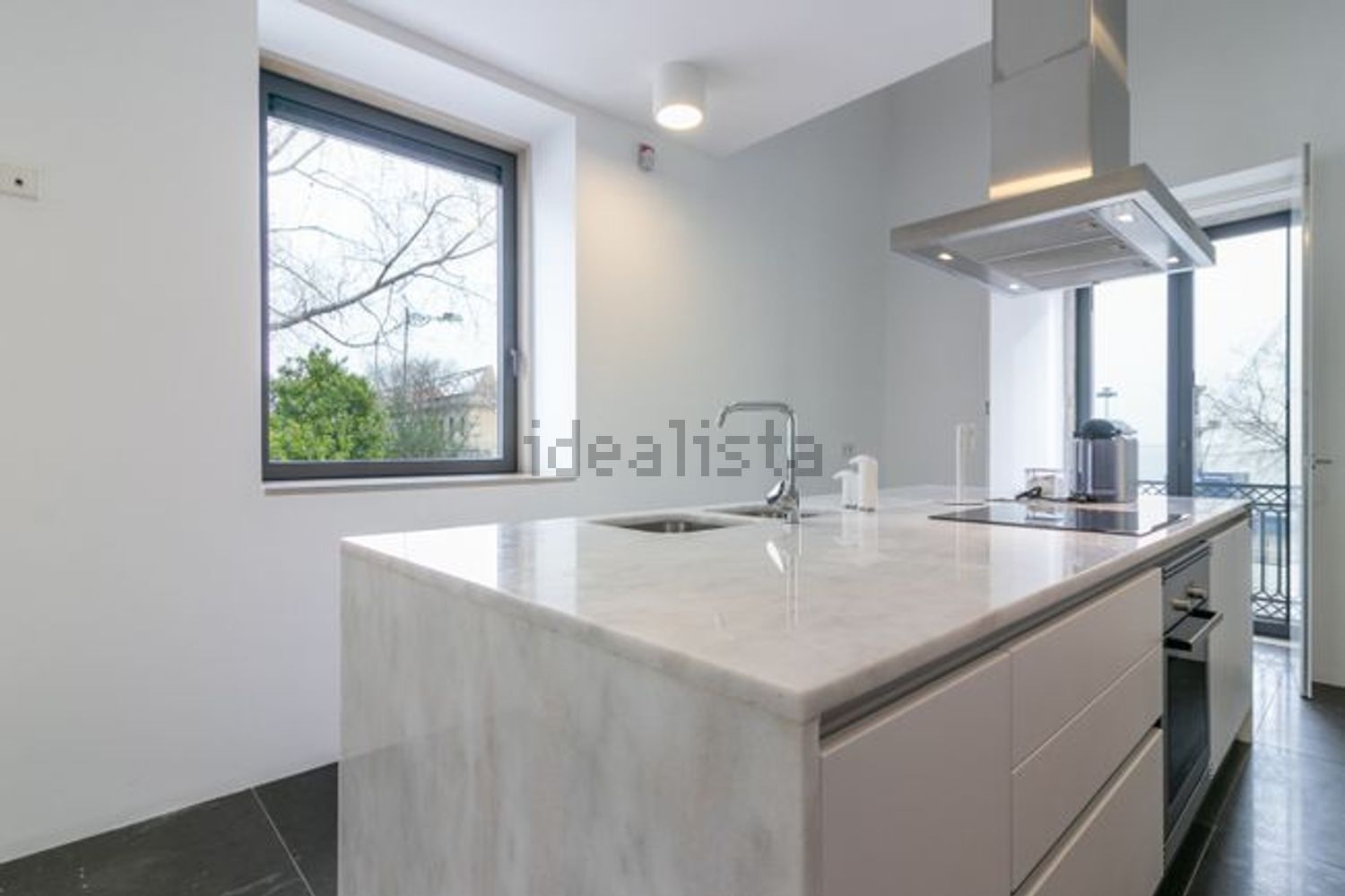 出租复式公寓Calçada da Cruz da Pedra - 厨房