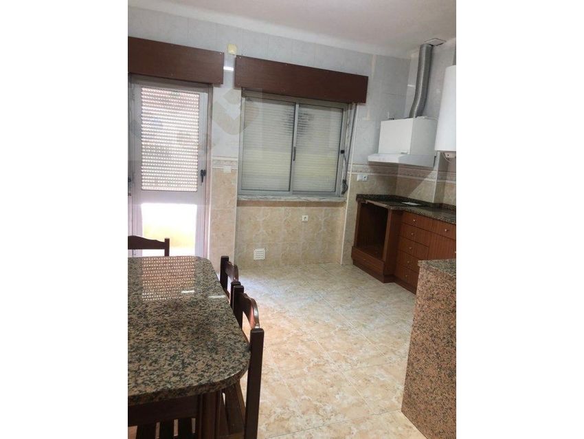 出租公寓 t2在Fanhões