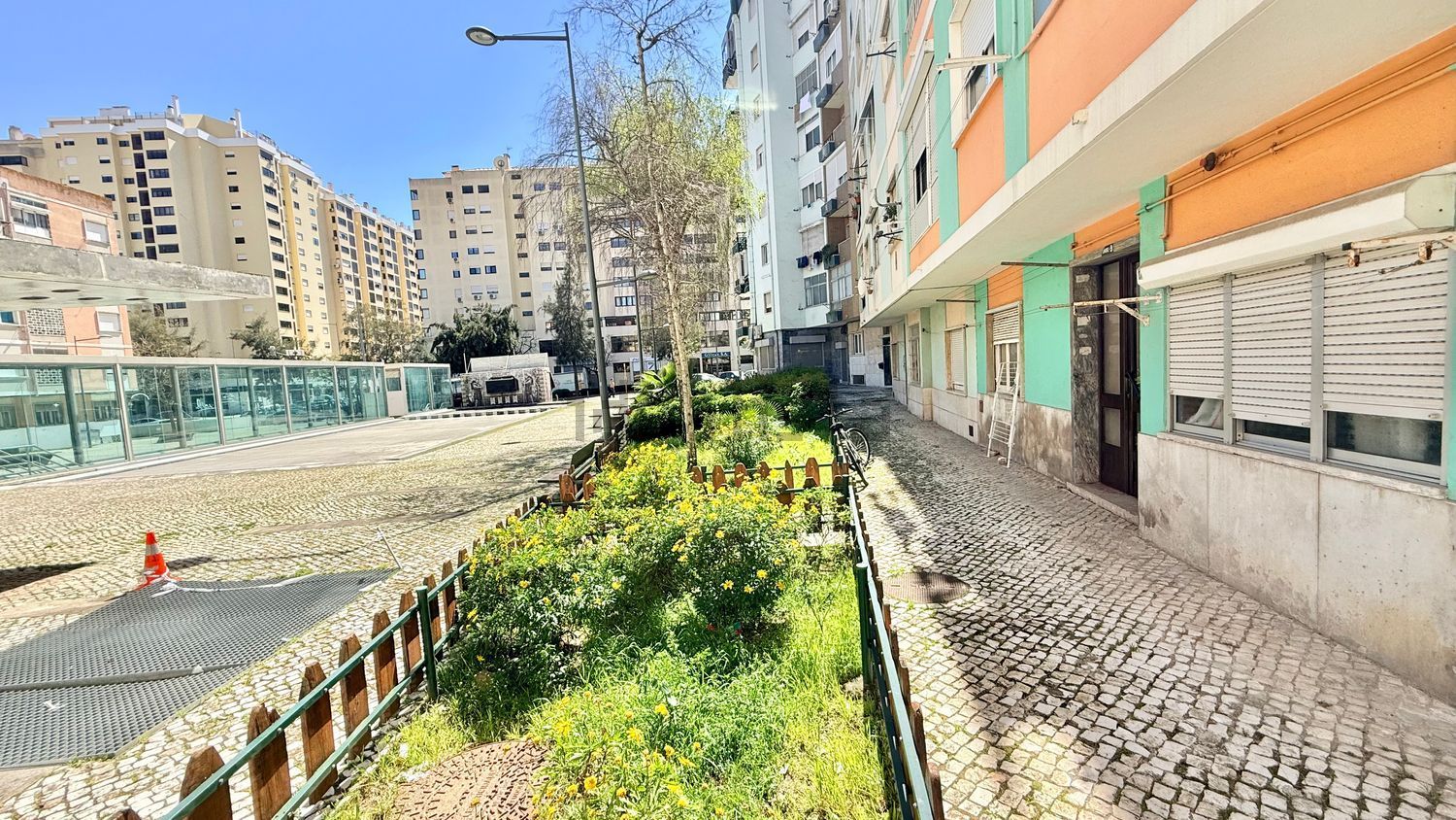 公寓 t2出售在Rua São Pedro, 9 - 花园