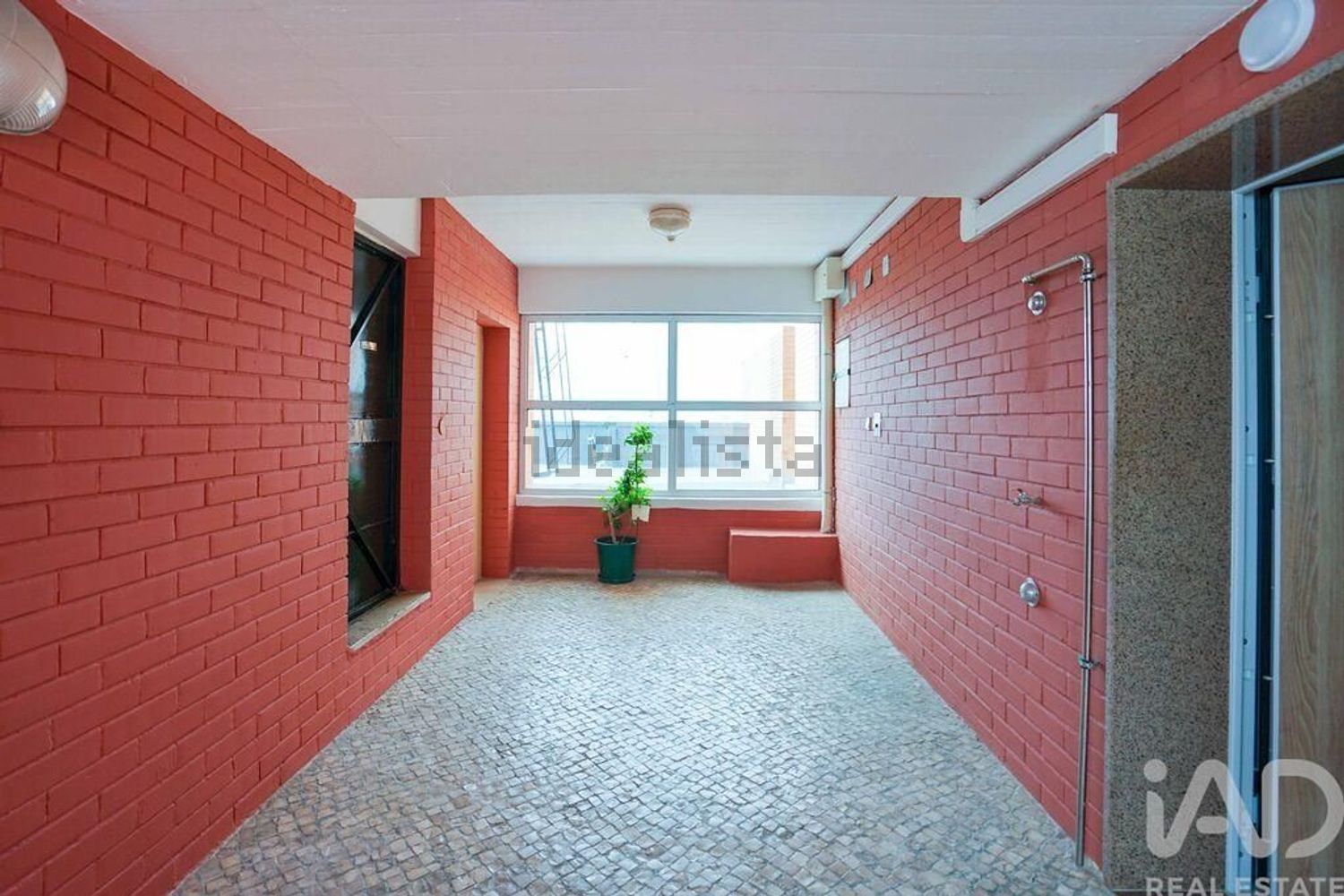 公寓 t3出售在Olivais - 过道