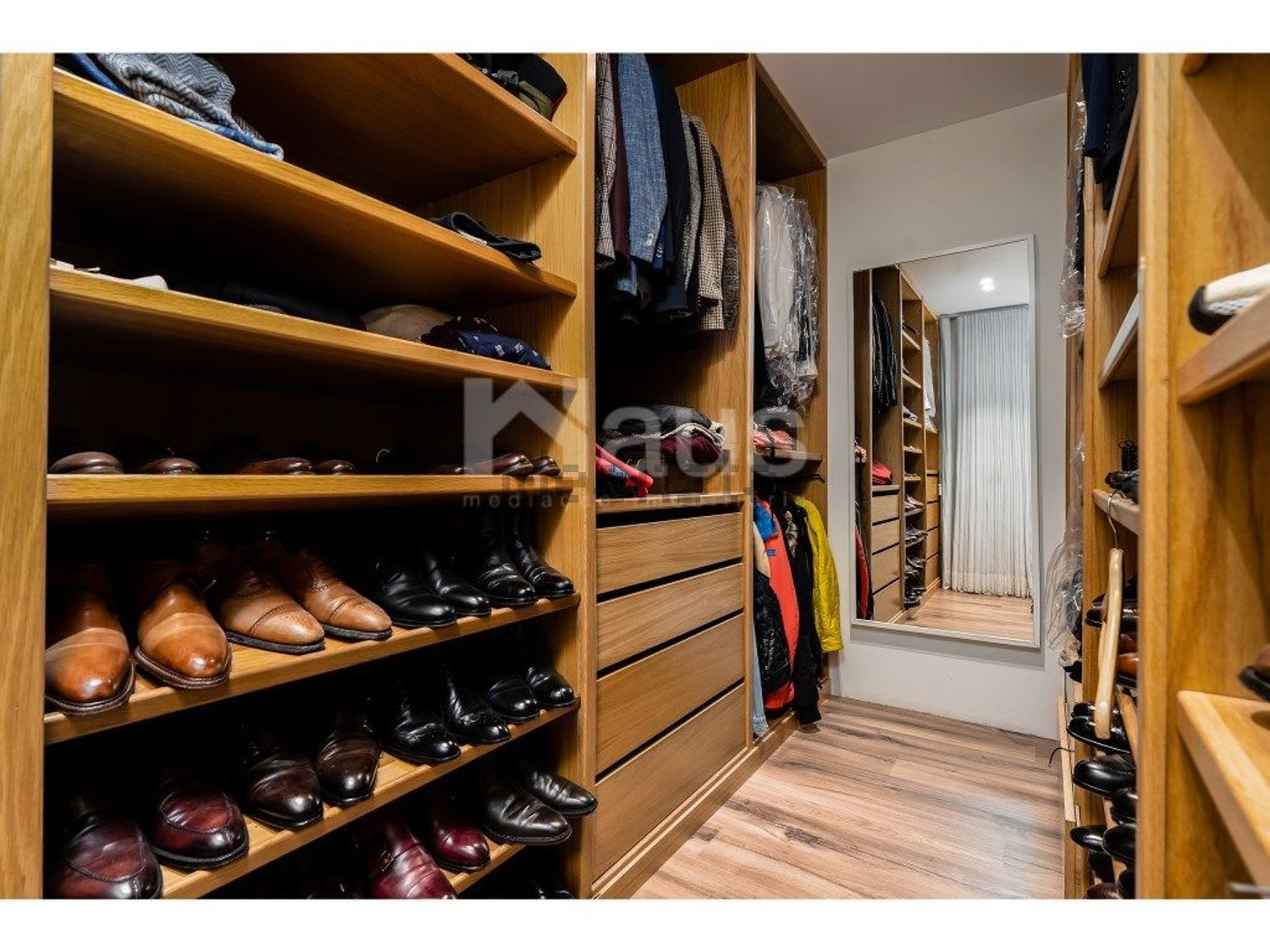 庄园出售在Centro - 试衣间