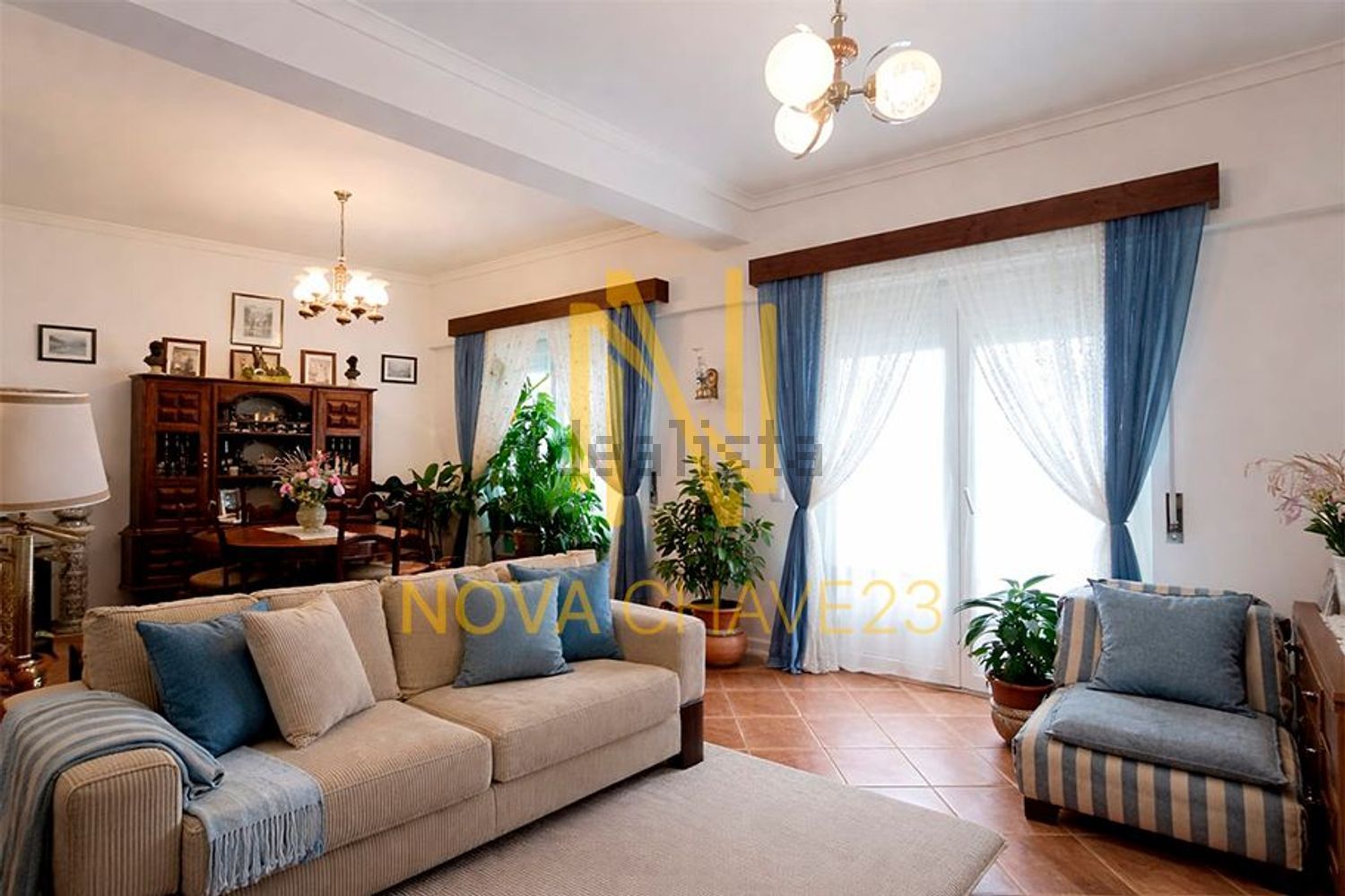 公寓 t1出售在Rua Altinho da Cotovia - 客厅