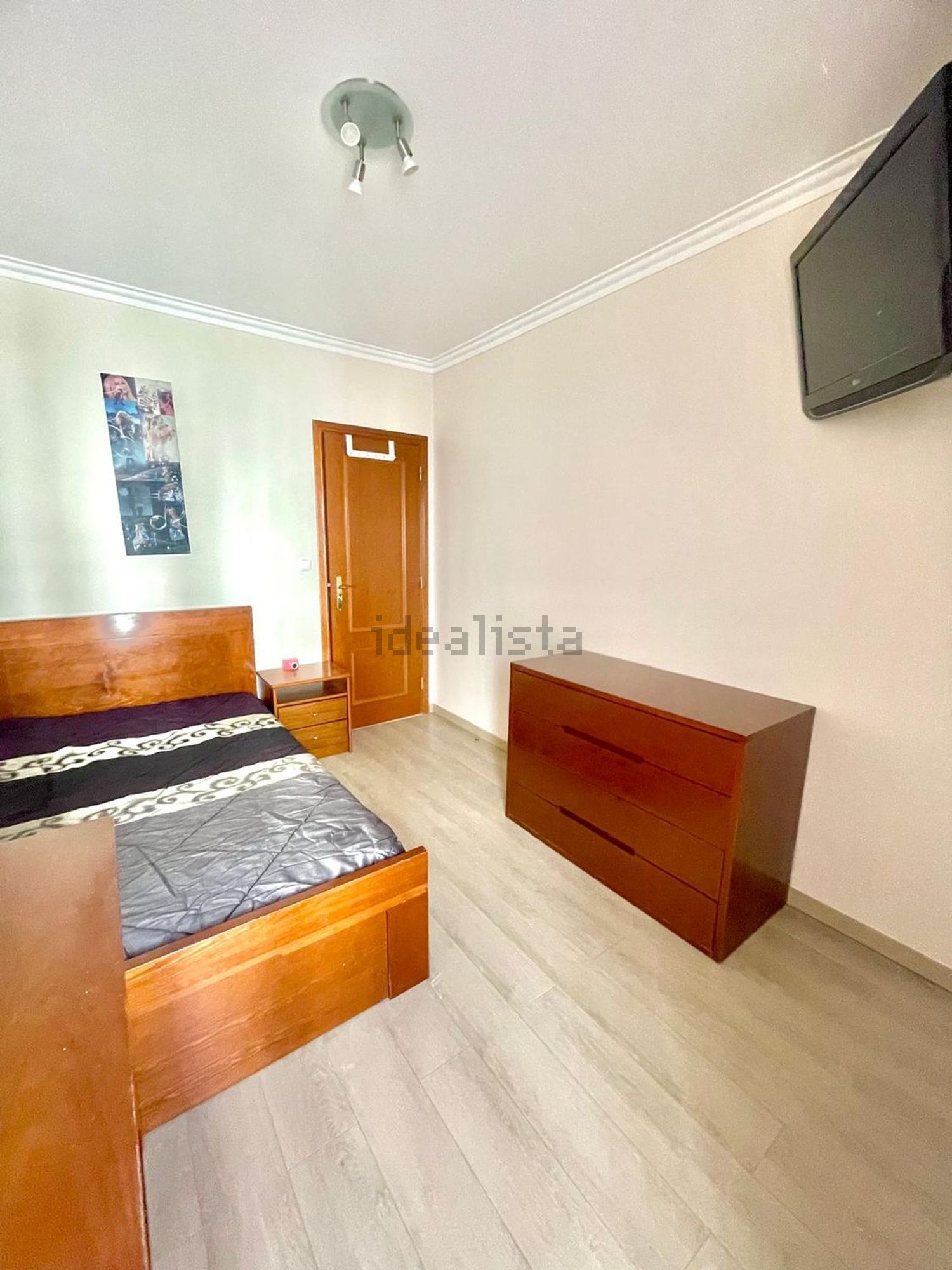 出租公寓 t3Campo Soares dos Reis, 27 - 卧室