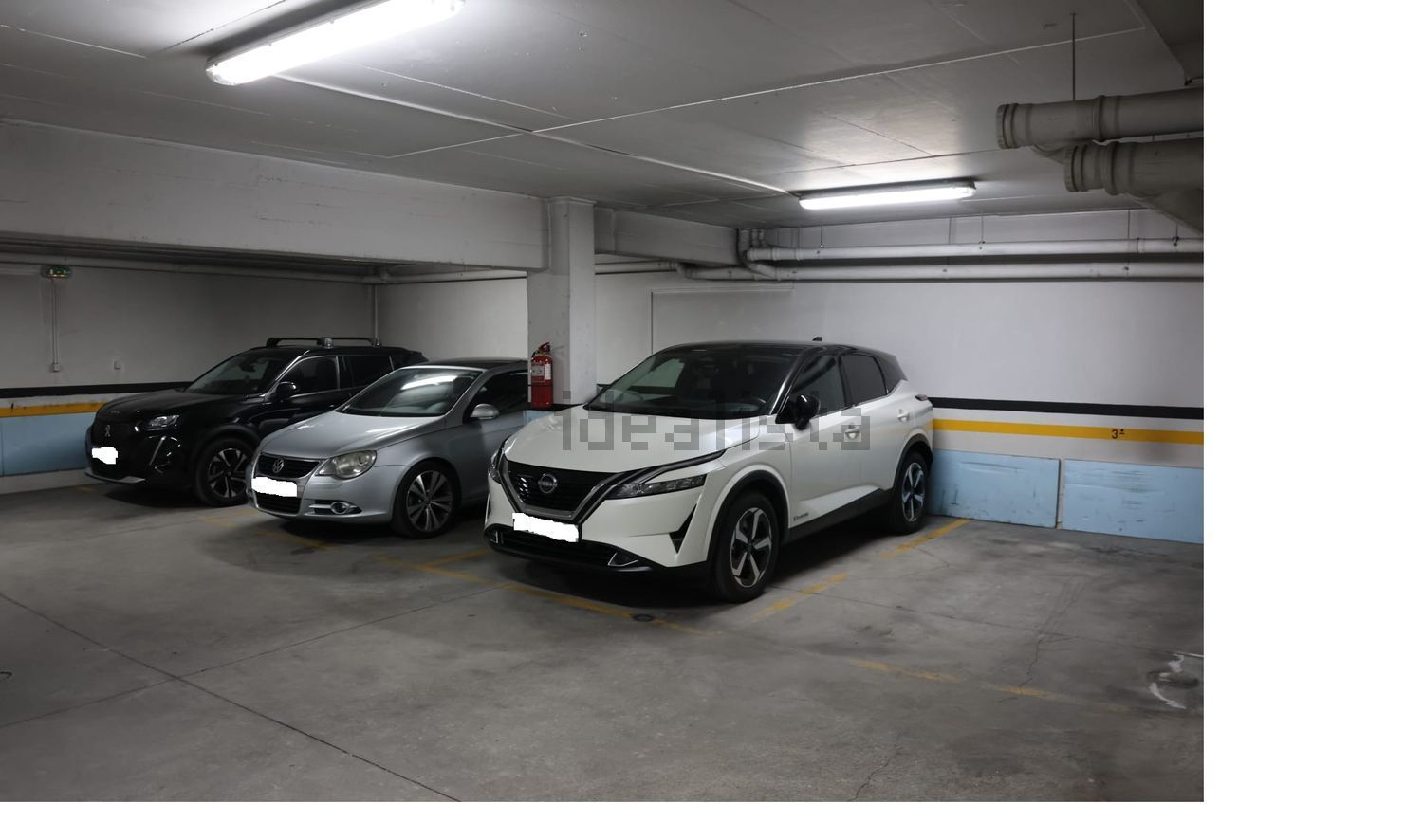 出租公寓 t3在Rua Mouzinho de Albuquerque, 27 - 停车位