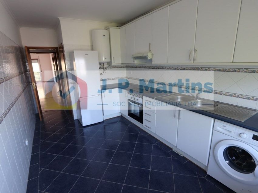 公寓 t3出售在Rua Ferrer Trindade, 5