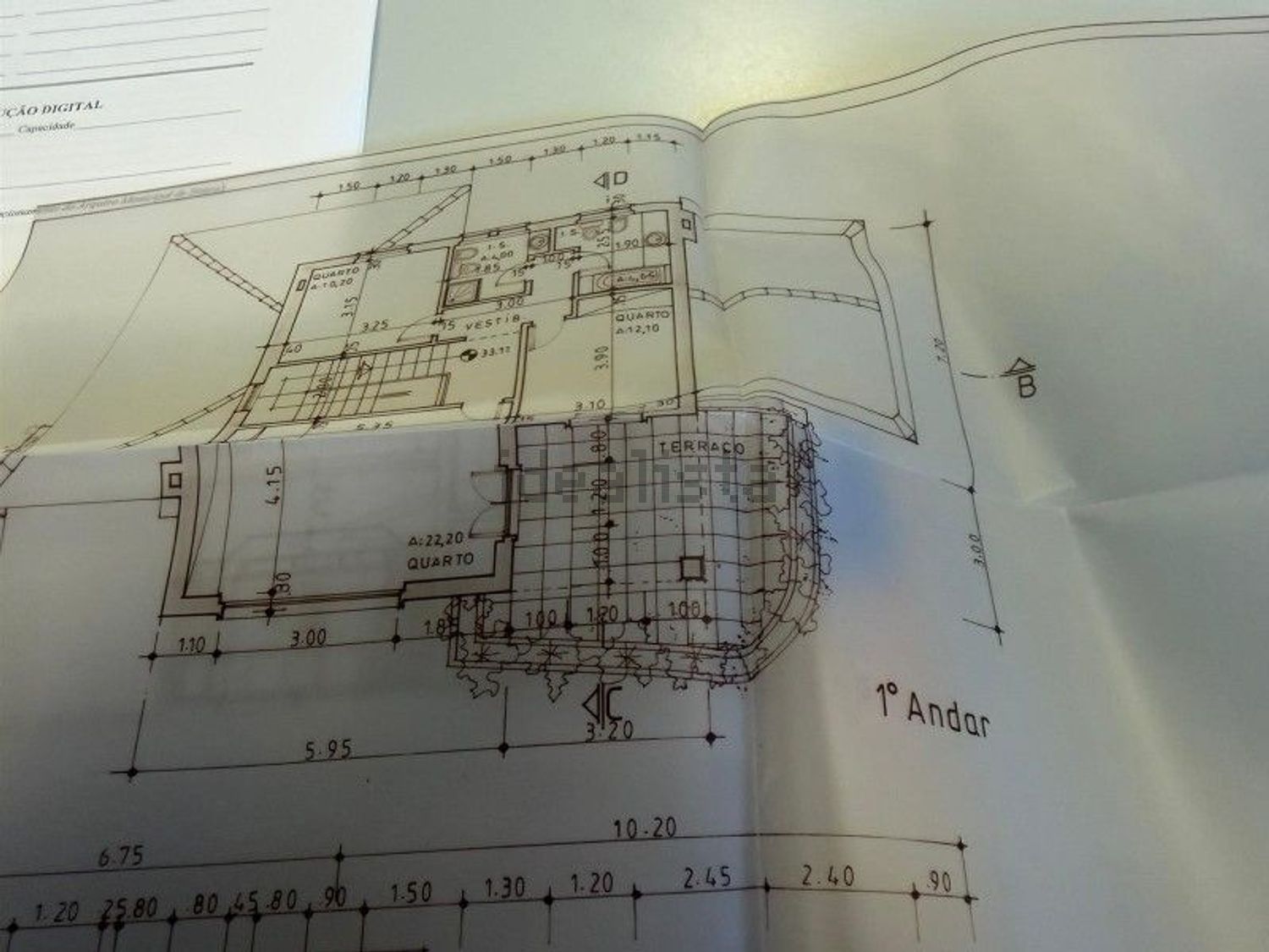 小楼房或独栋别墅出售在Rua 28 de Setembro - 照片