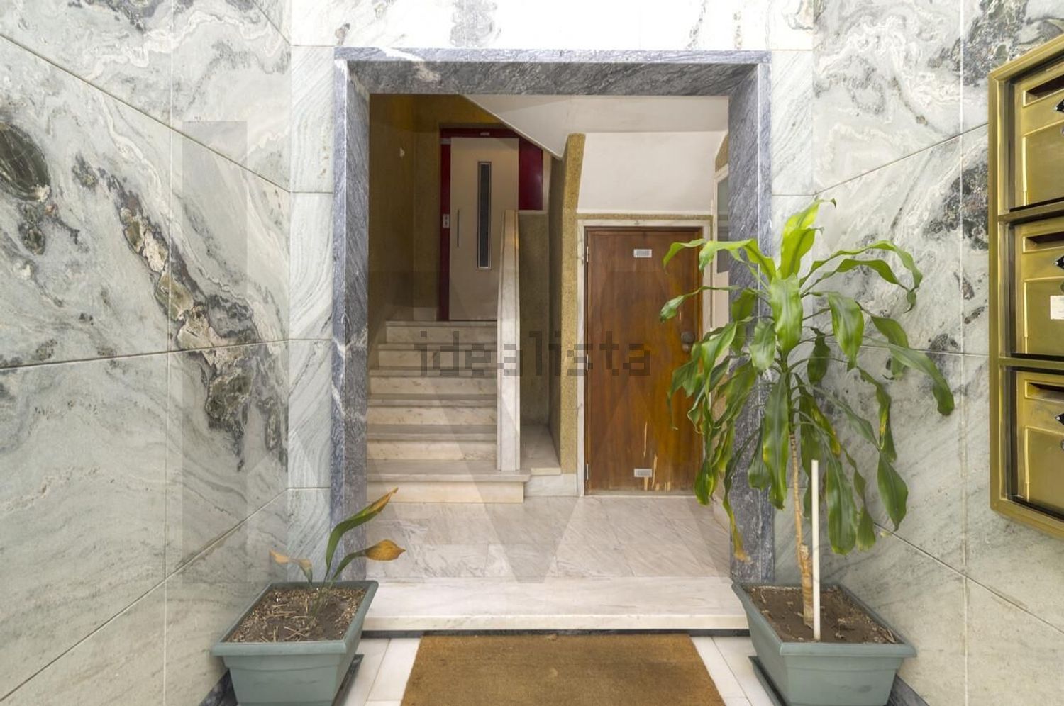 出租公寓 t2在Marvila - 过道