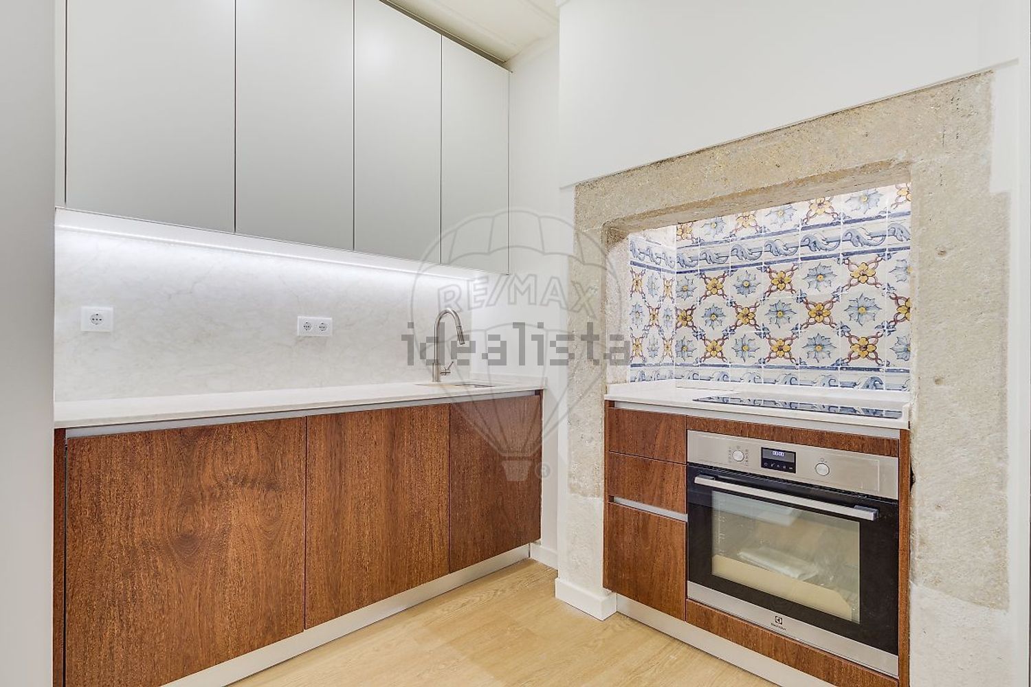 公寓 t1出售在Rua da Oliveirinha - 厨房