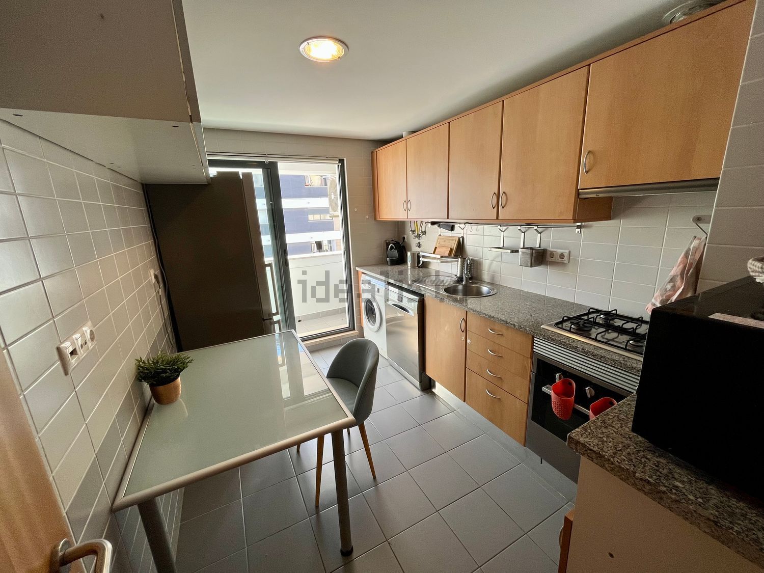 出租公寓 t3在Rua Engenheiro Cunha Leal, 36 - 厨房