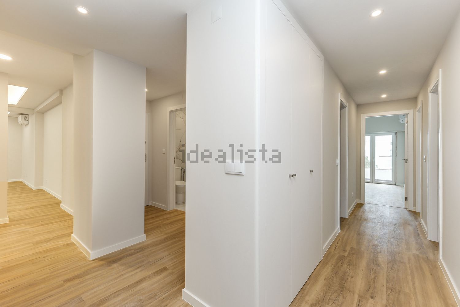 出租公寓 t4在Rua João das Regras, 35 - 过道