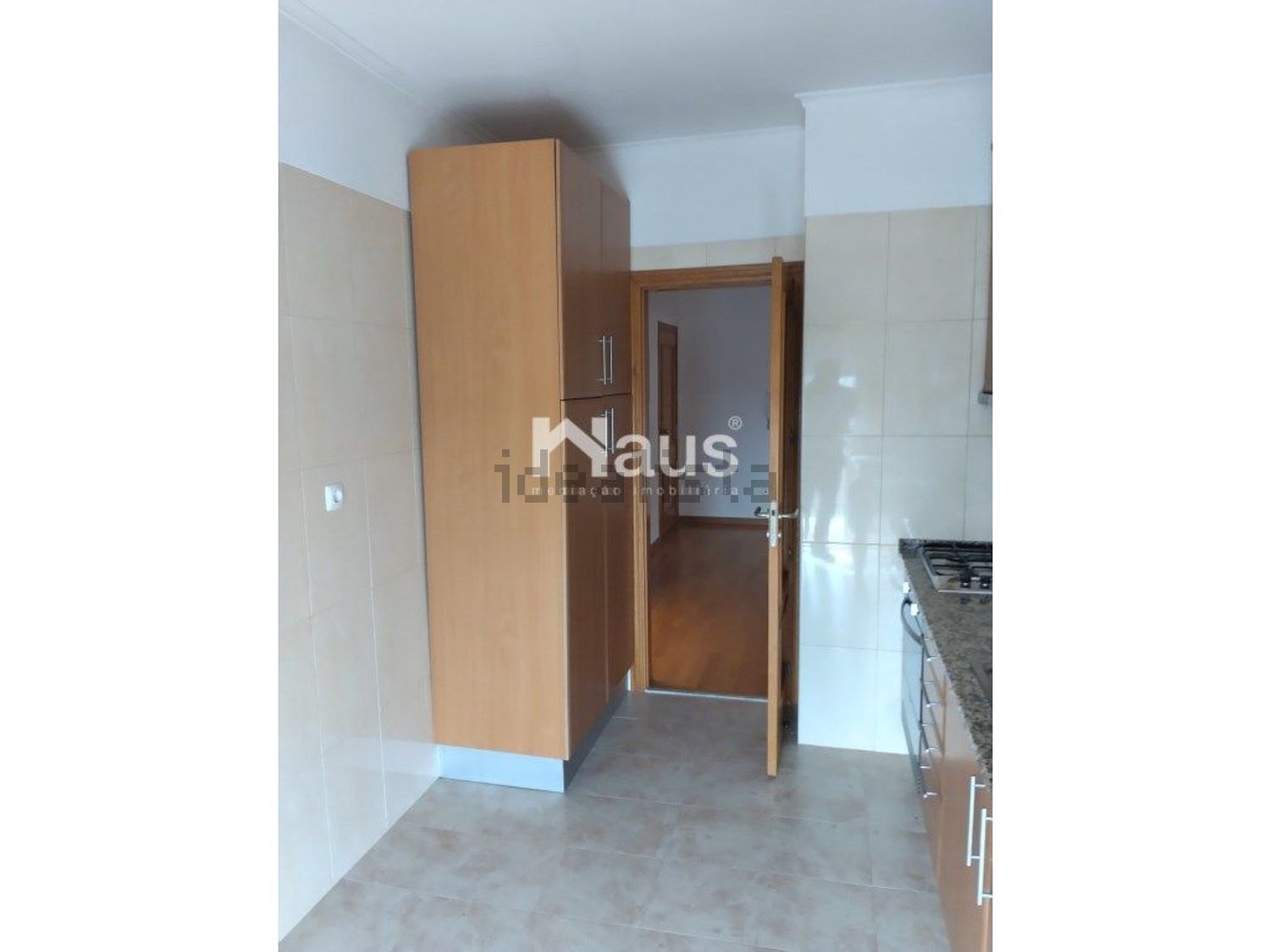 公寓 t3出售在Rua Garcia de Resende - 厨房