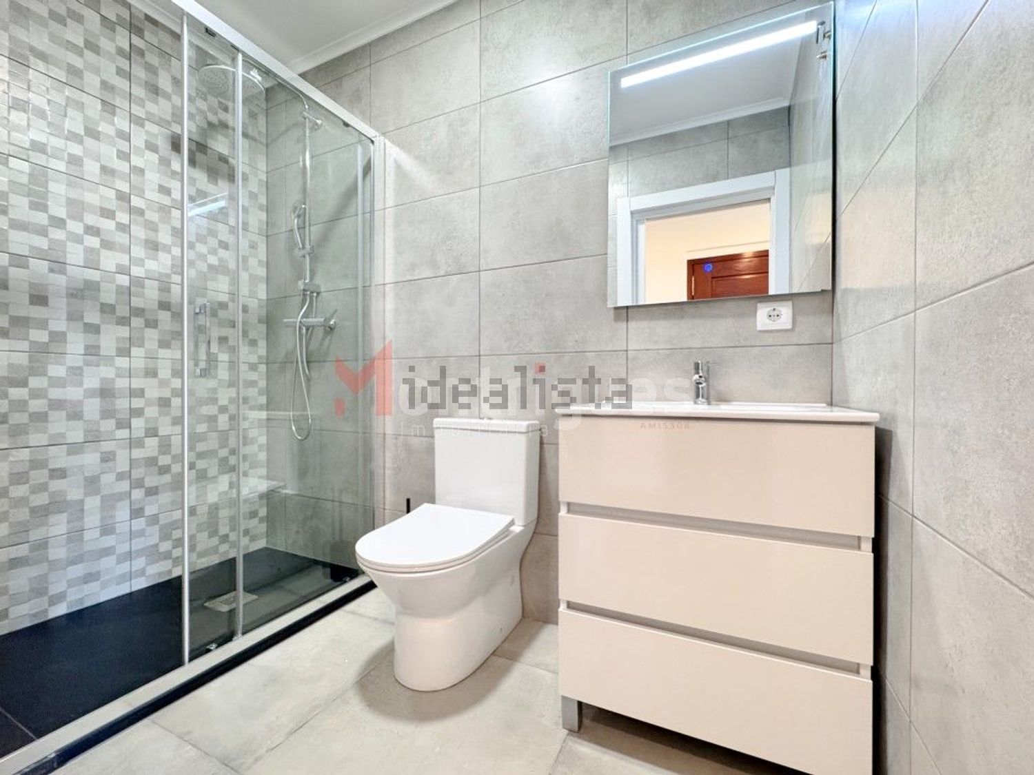 出租公寓 t3在Rua António Saúde - 卫生间