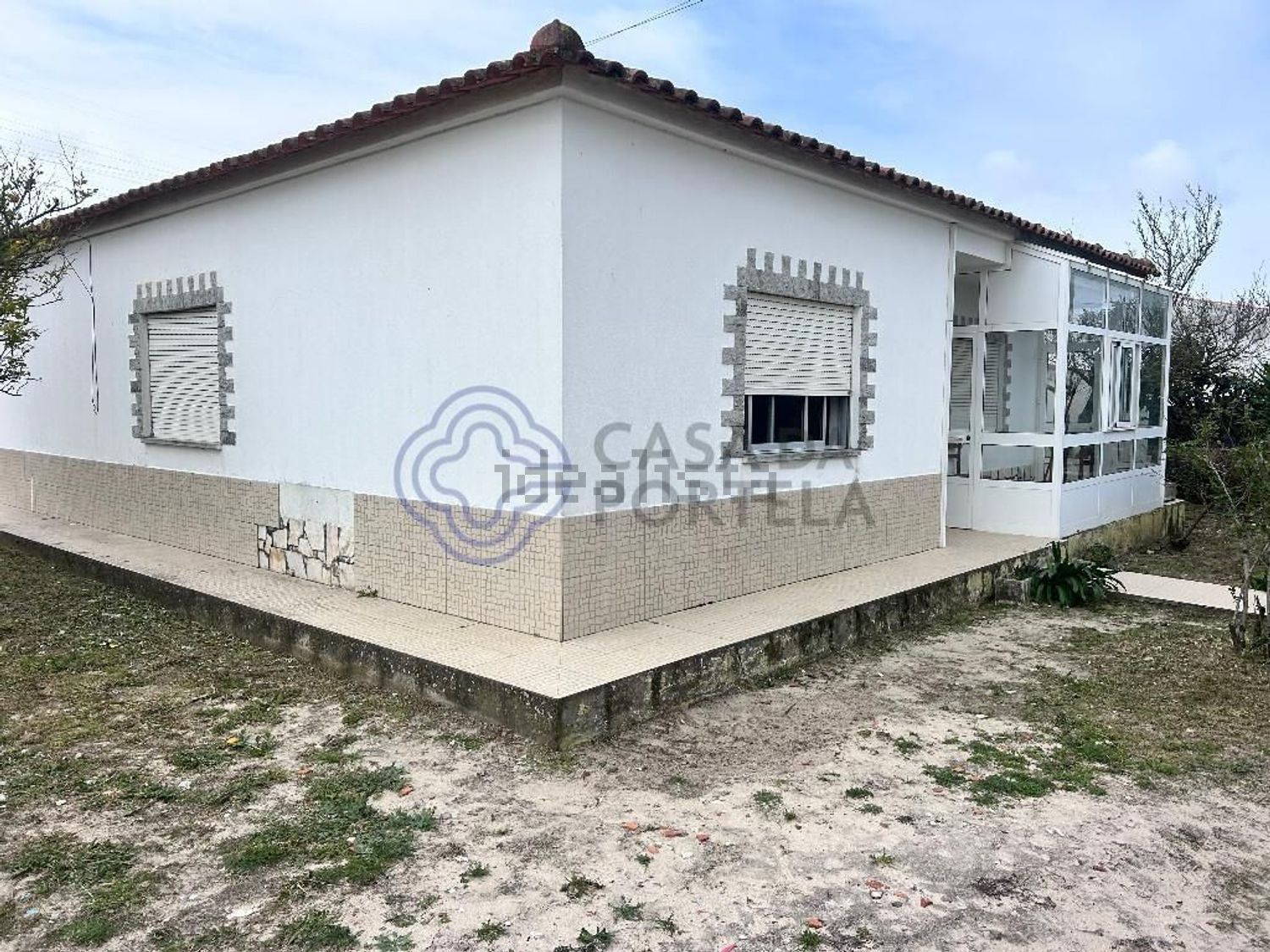 小楼房或别墅出售在Rua Primavera - 外立面