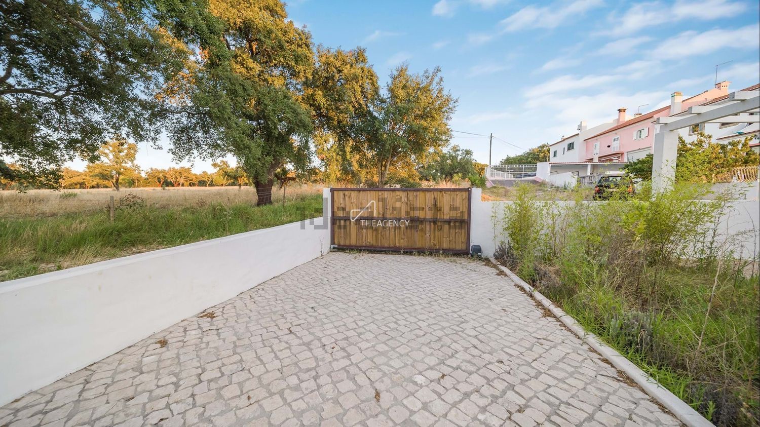 双拼别墅出售在Bairro da Quintinha - 照片