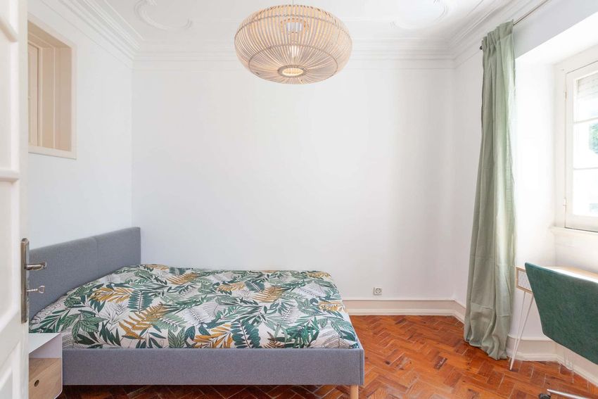 出租房间在Rua Actor Vale, 29