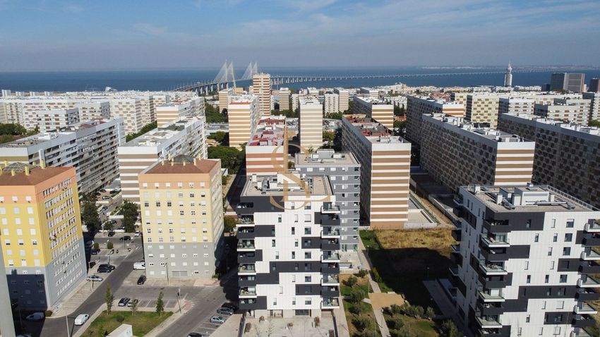 公寓 t5出售在Rua Fernão de Magalhães s/n