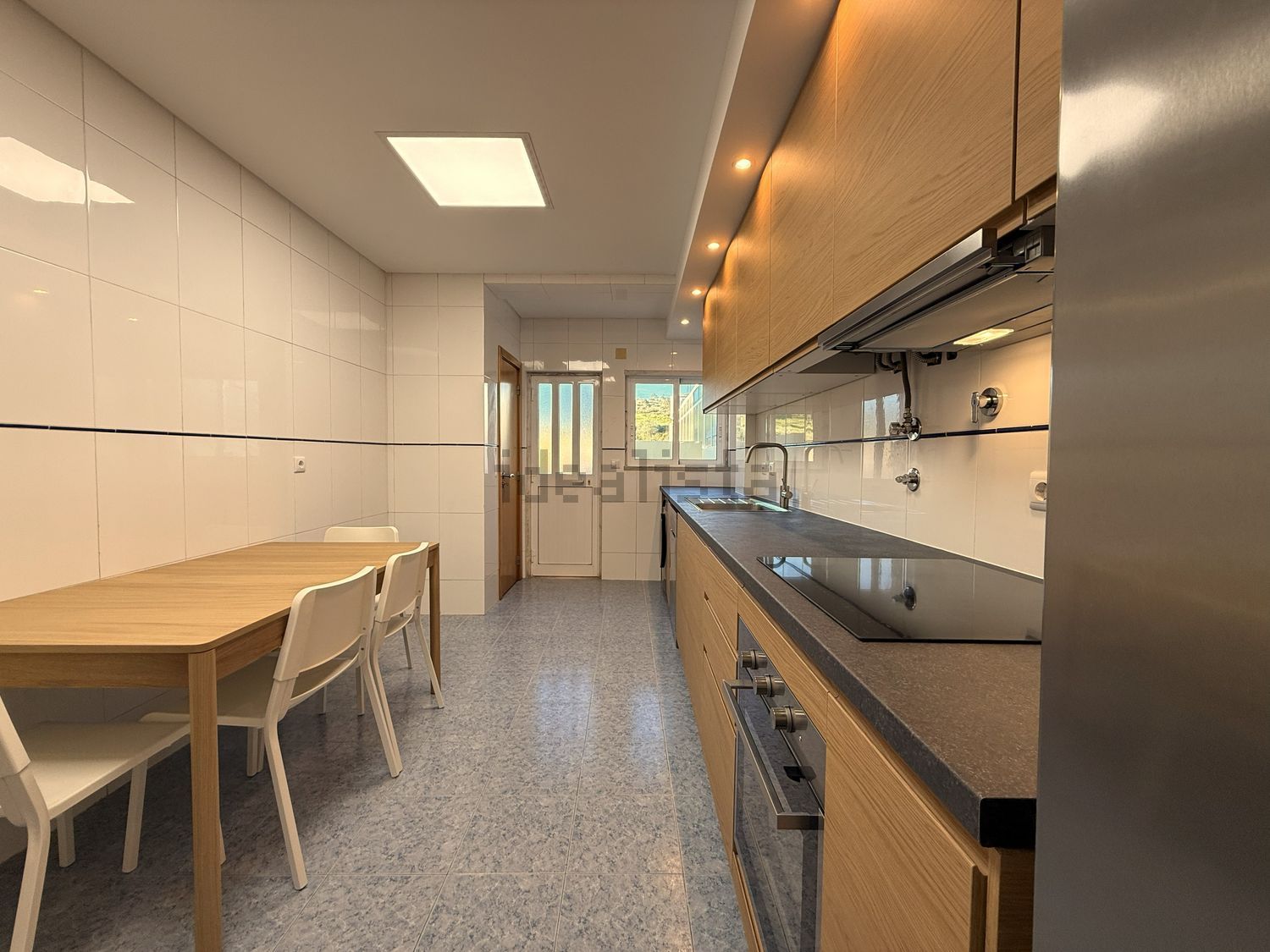 出租房间在Rua António Aleixo, 45 - 厨房