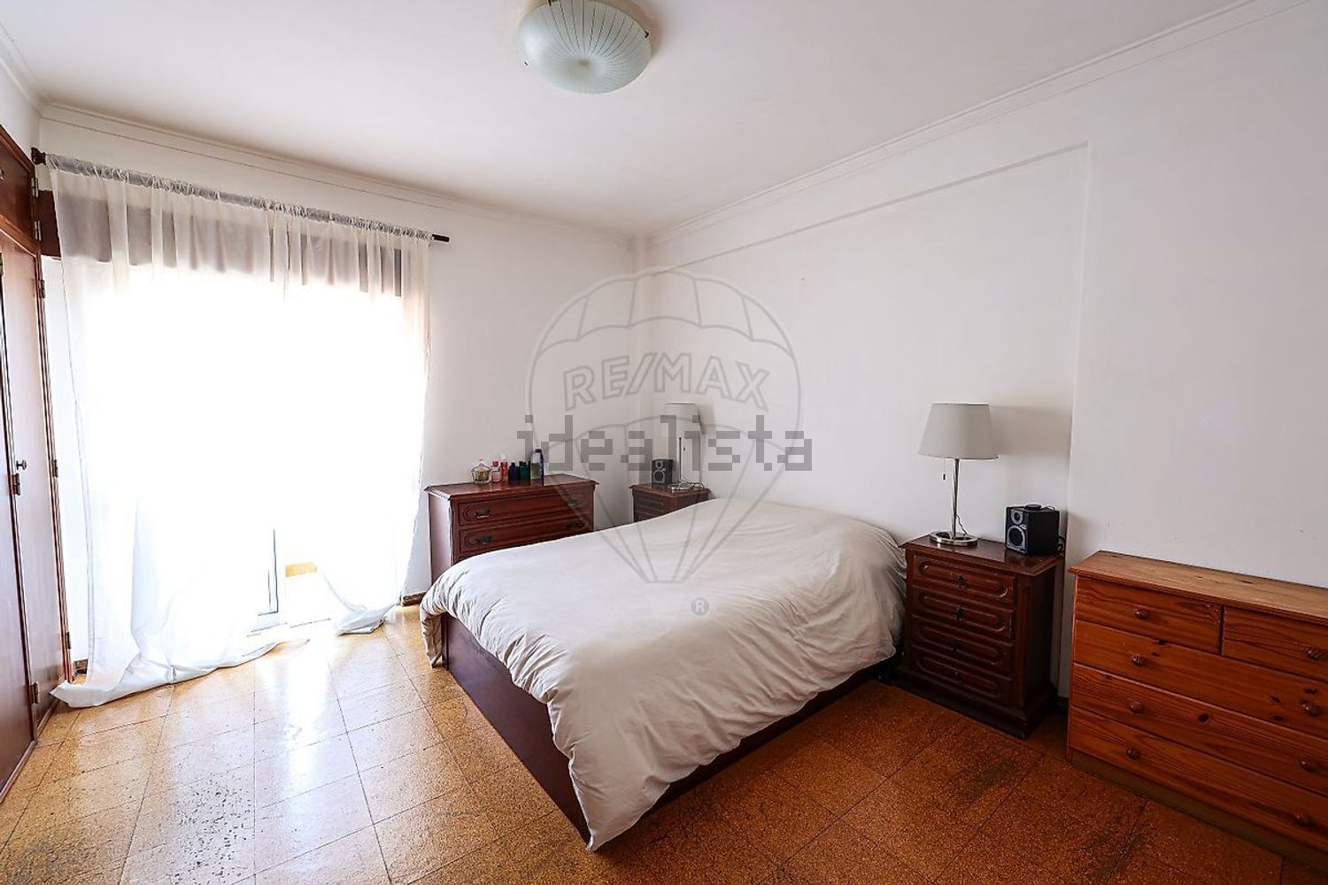 公寓 t3出售在Rua Maria da Fonte - 卧室