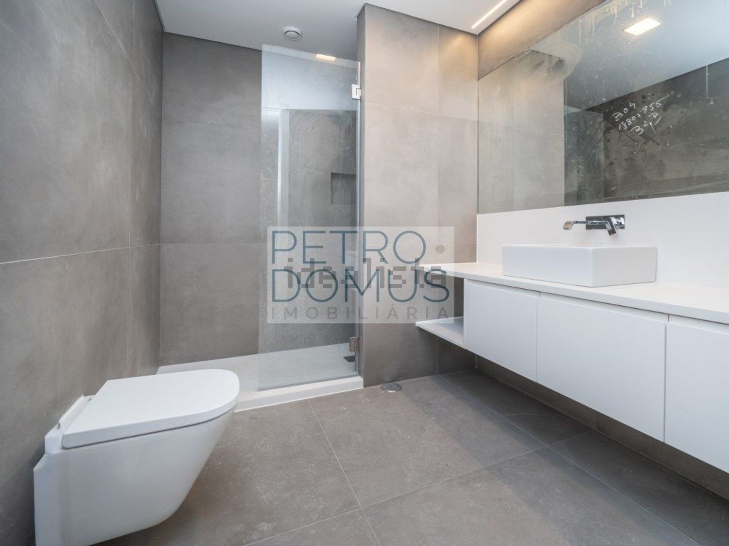 公寓 t2出售在Rua Padre Francisco António Ferreira - 卫生间