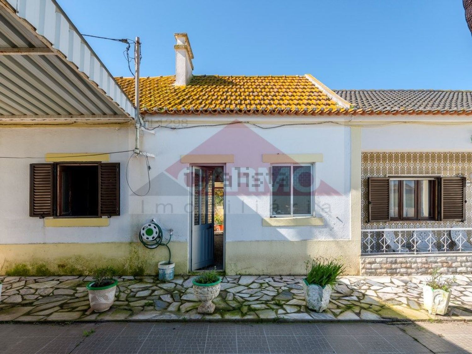 小楼房或独栋别墅出售在Atalaia e Alto Estanqueiro - Jardia - 外立面