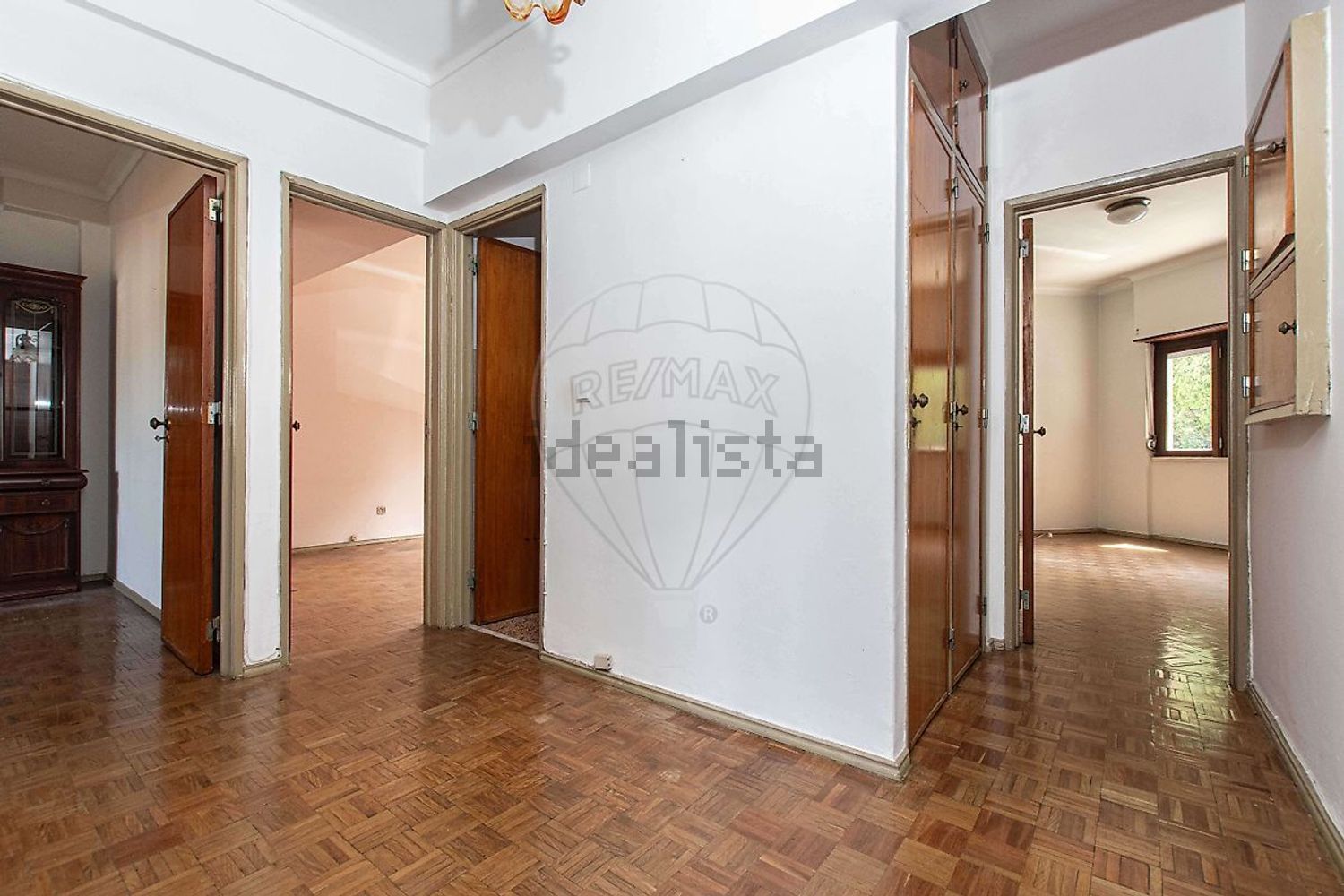 公寓 t3出售在Avenida São José - 过道