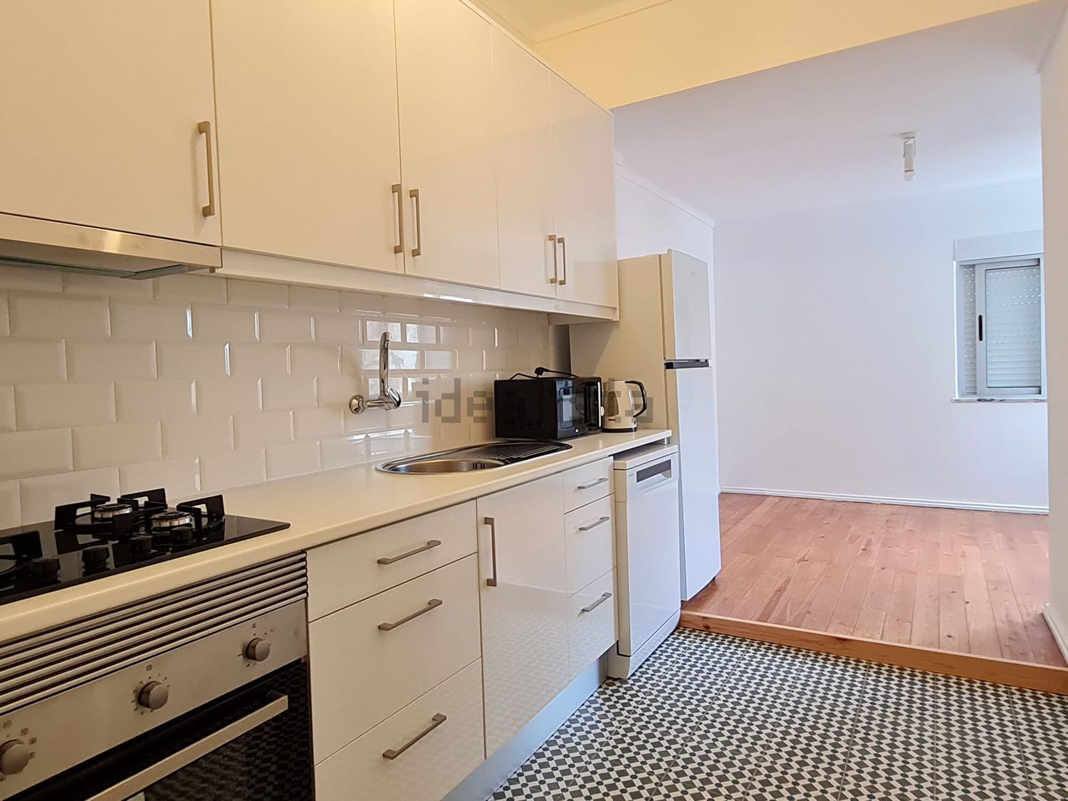 出租公寓 t2在Rua Ginestal Machado - 厨房