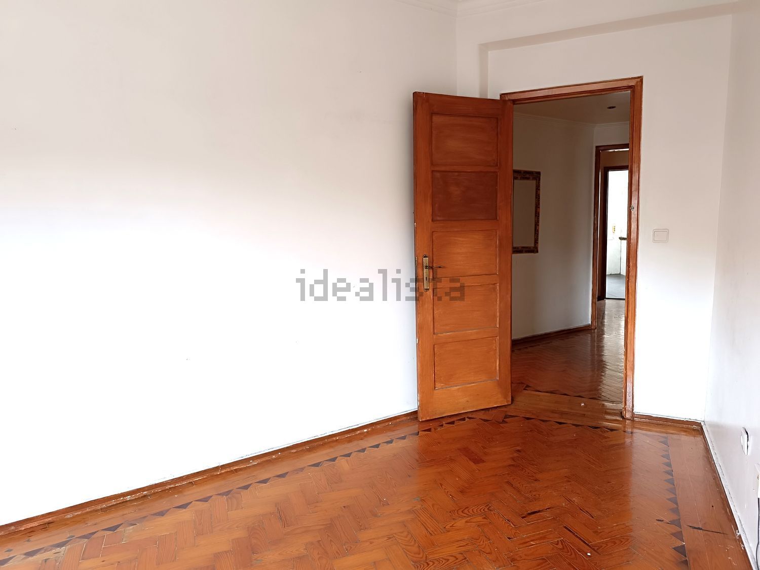 公寓 t2出售在Rua 1º de Maio, 40 - 卧室