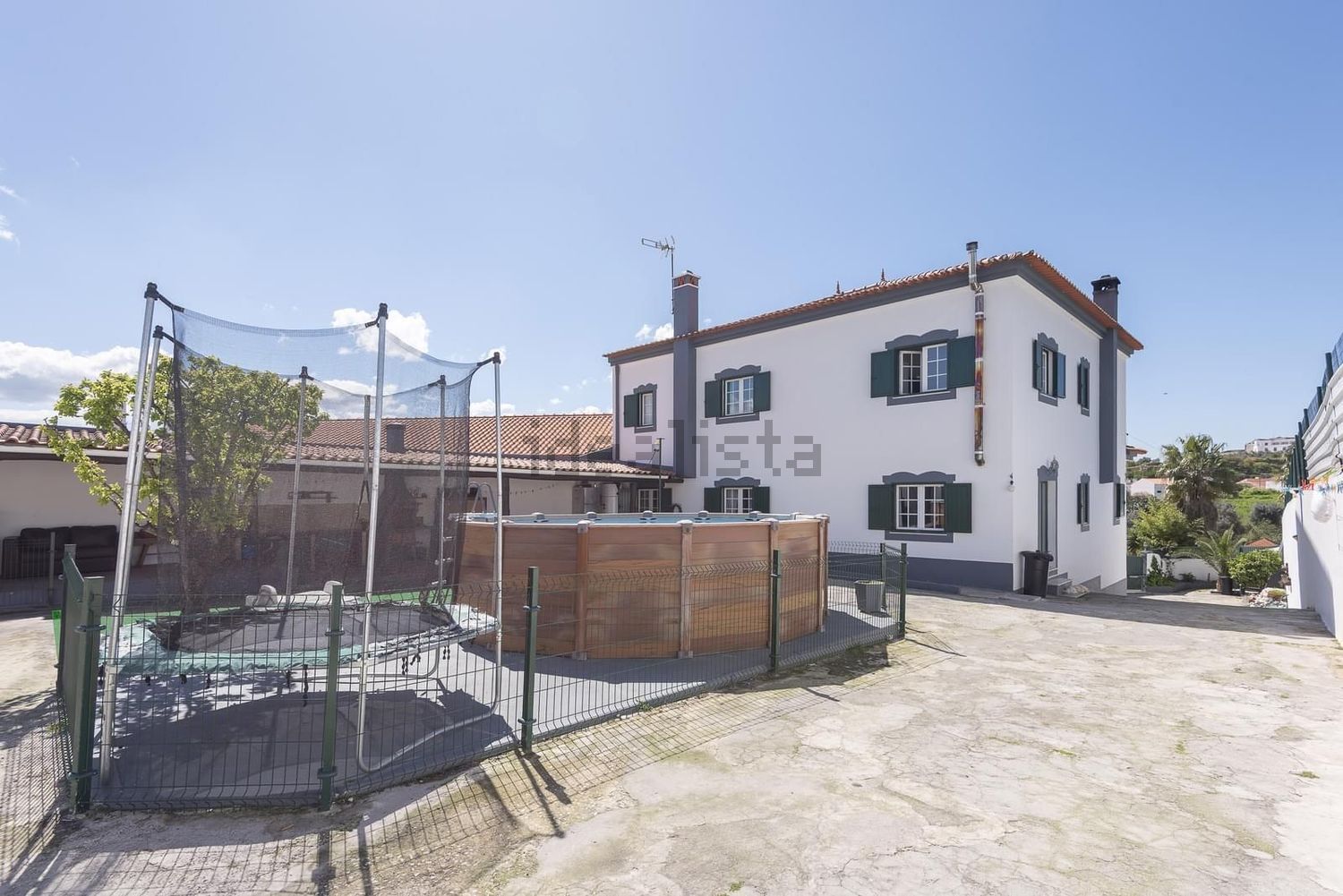 小楼房或独栋别墅出售在Avenida dos Clérigos - 外立面