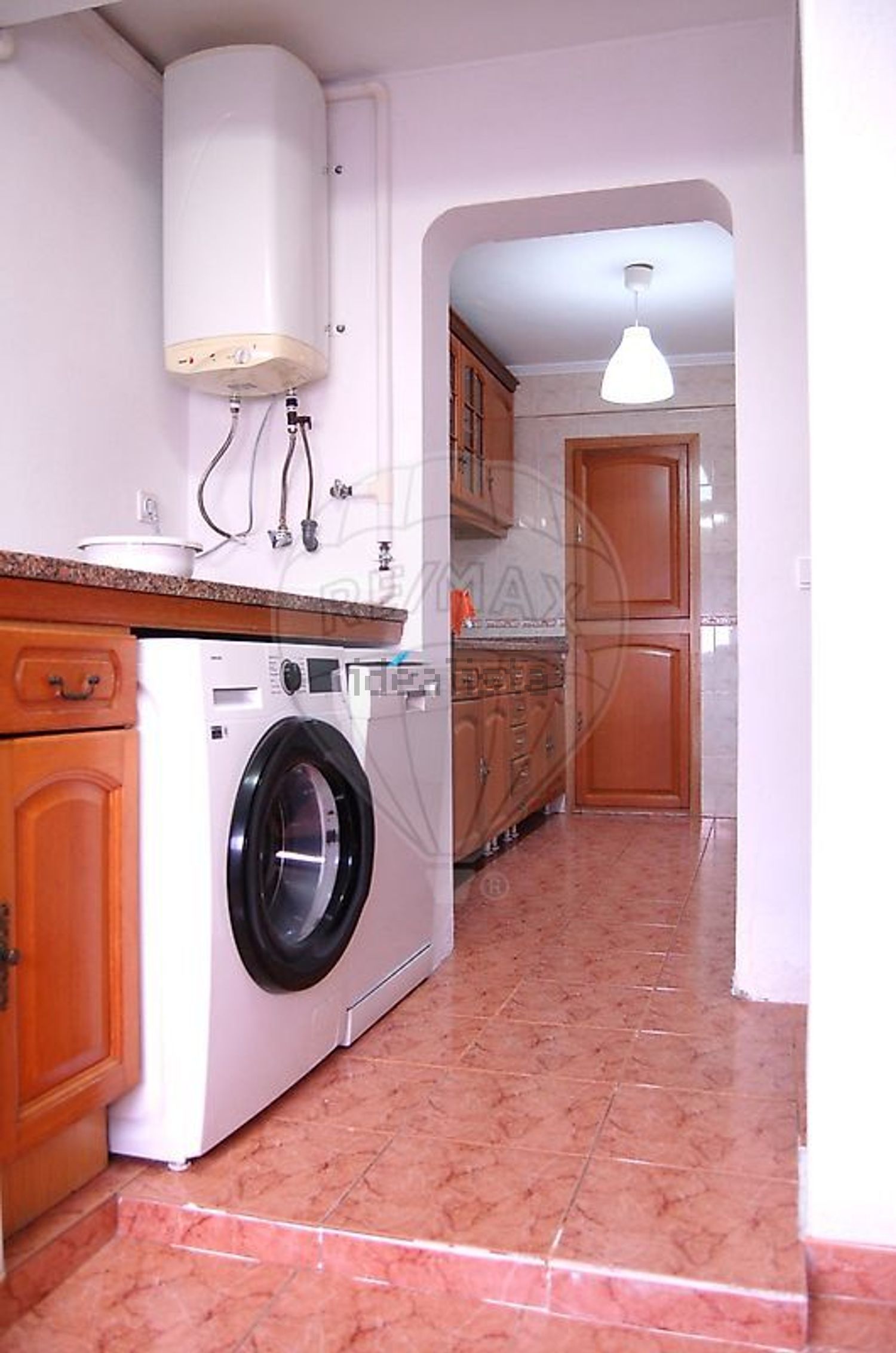 出租公寓 t2在Rua Cândido de Oliveira - 厨房