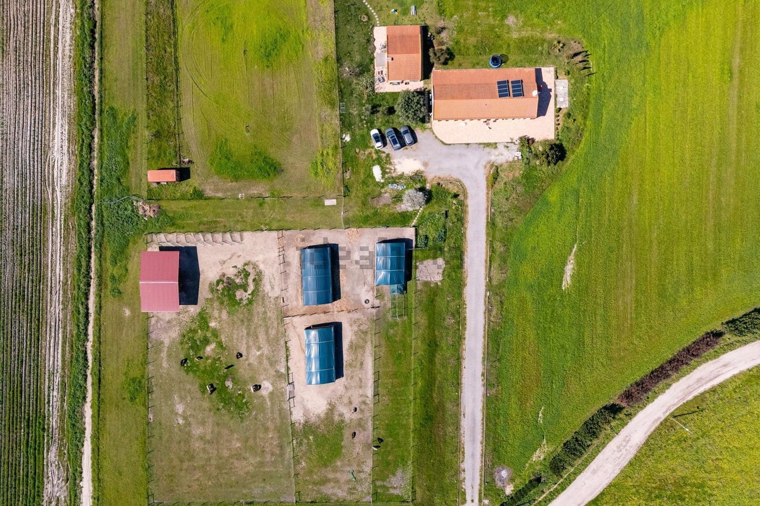 农庄出售在Estrada Vale Porrim s/n - 照片