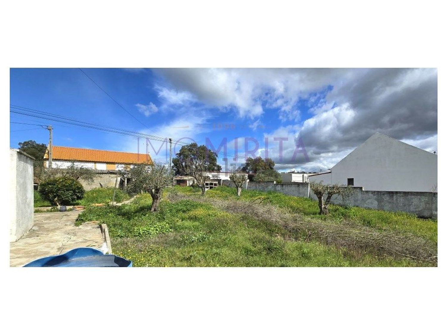 小楼房或独栋别墅出售在Rua do Chafariz - 视线