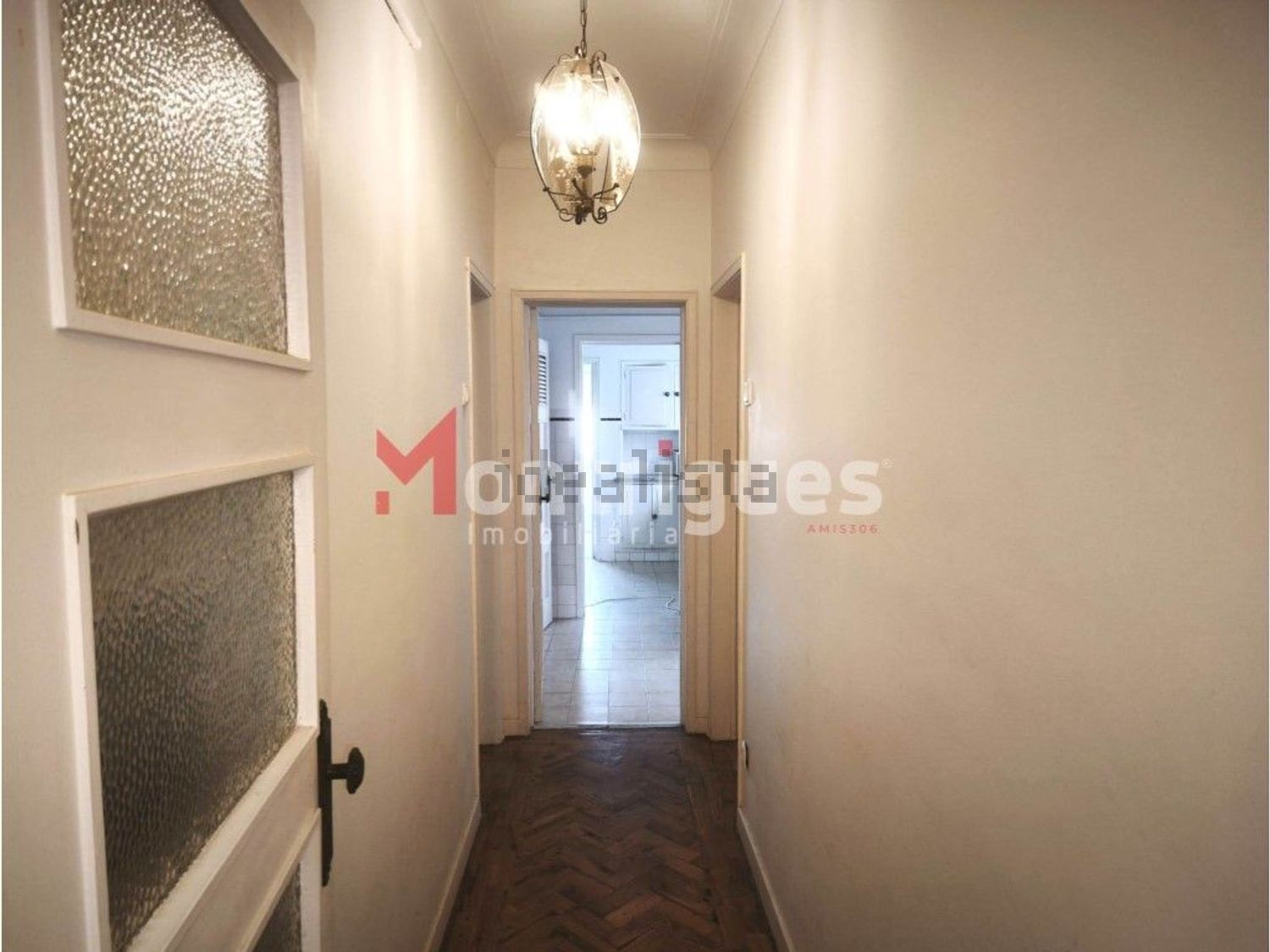 公寓 t4出售在Avenida Alfredo da Silva - 过道