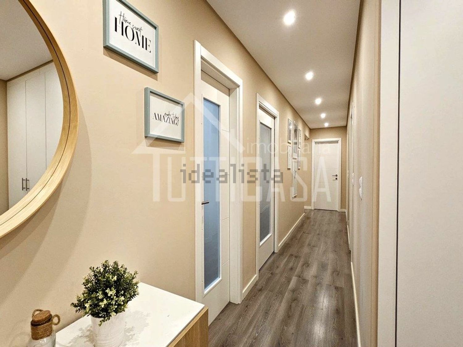 公寓 t3出售在Avenida Azedo Gneco G6 - 过道