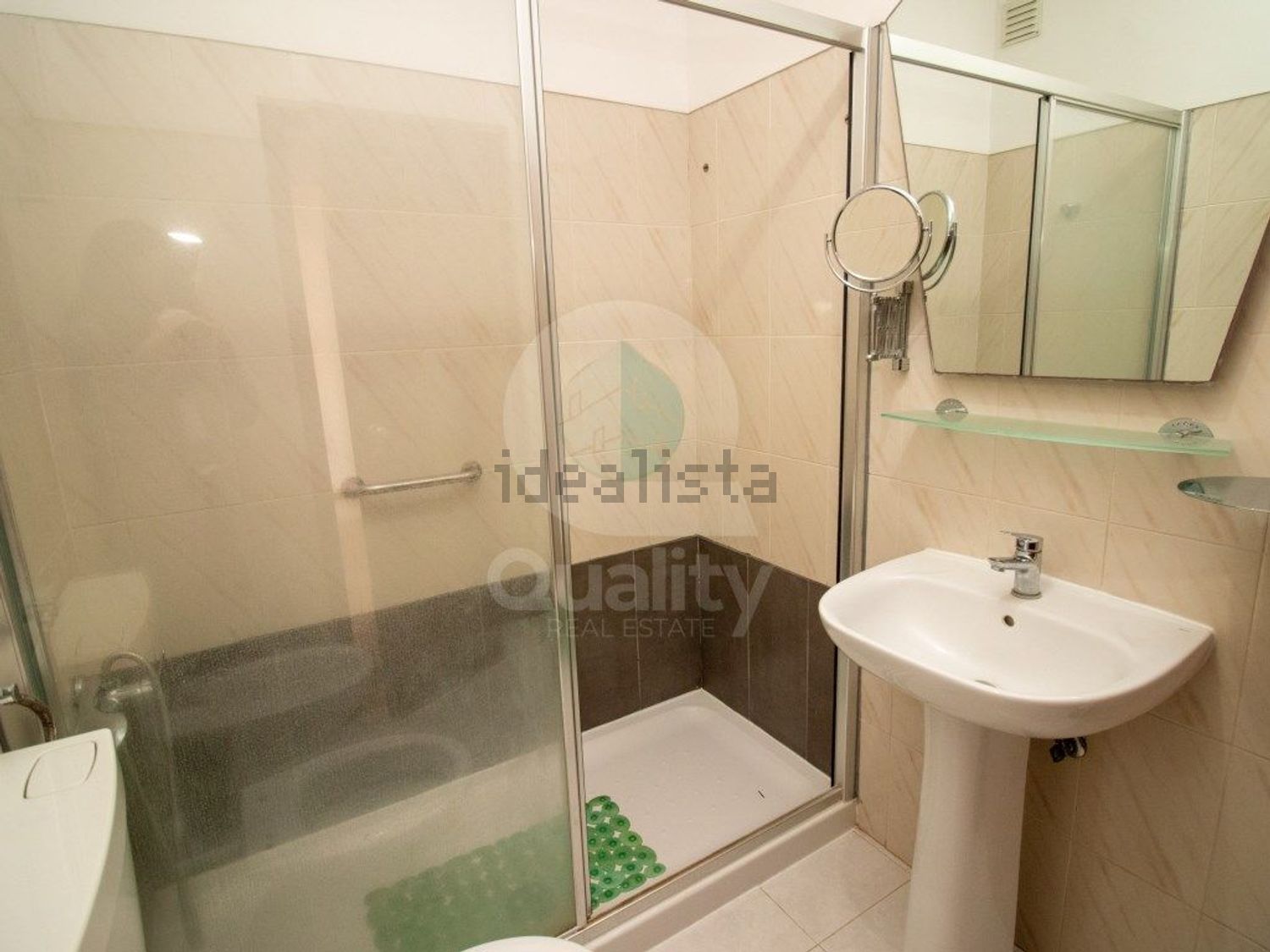 公寓 t1出售在Rua Francisco Miguel - 卫生间