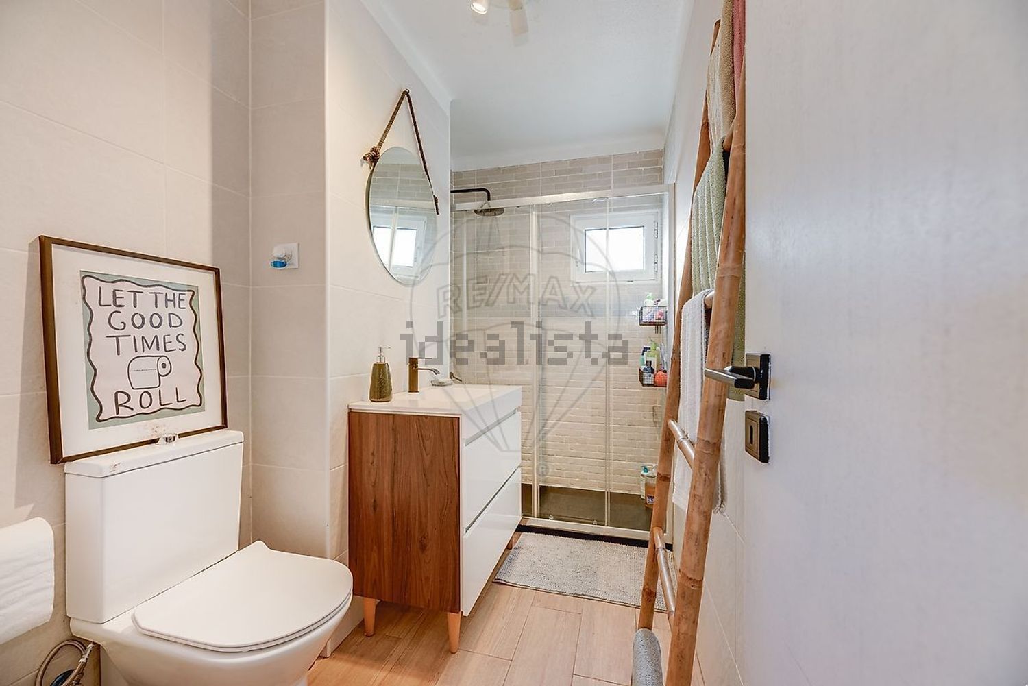 公寓 t4出售在Praça Cidade de Díli - 卫生间