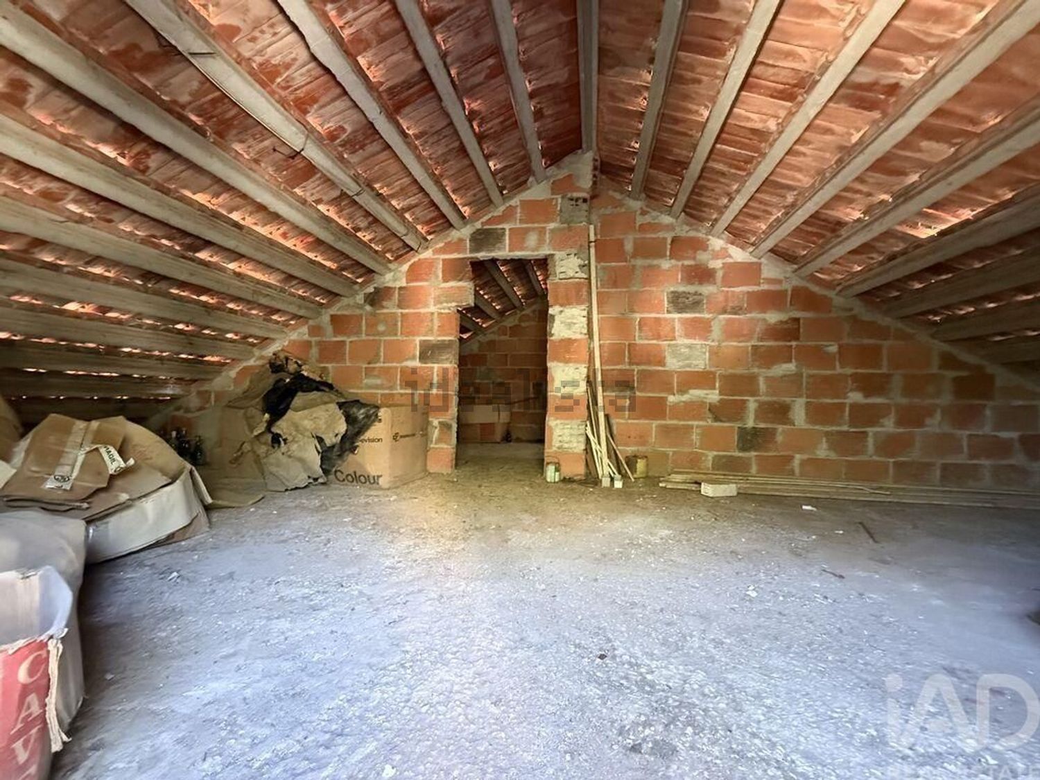 小楼房或独栋别墅出售在Alhos Vedros - 照片