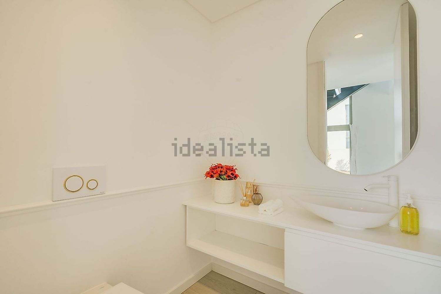 小楼房或独栋别墅出售在Avenida Nossa Senhora da Esperança - 卫生间