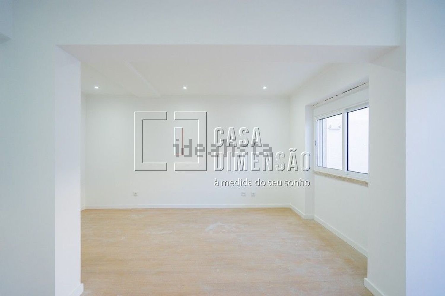 公寓 t2出售在Falagueira-Venda Nova - 客厅