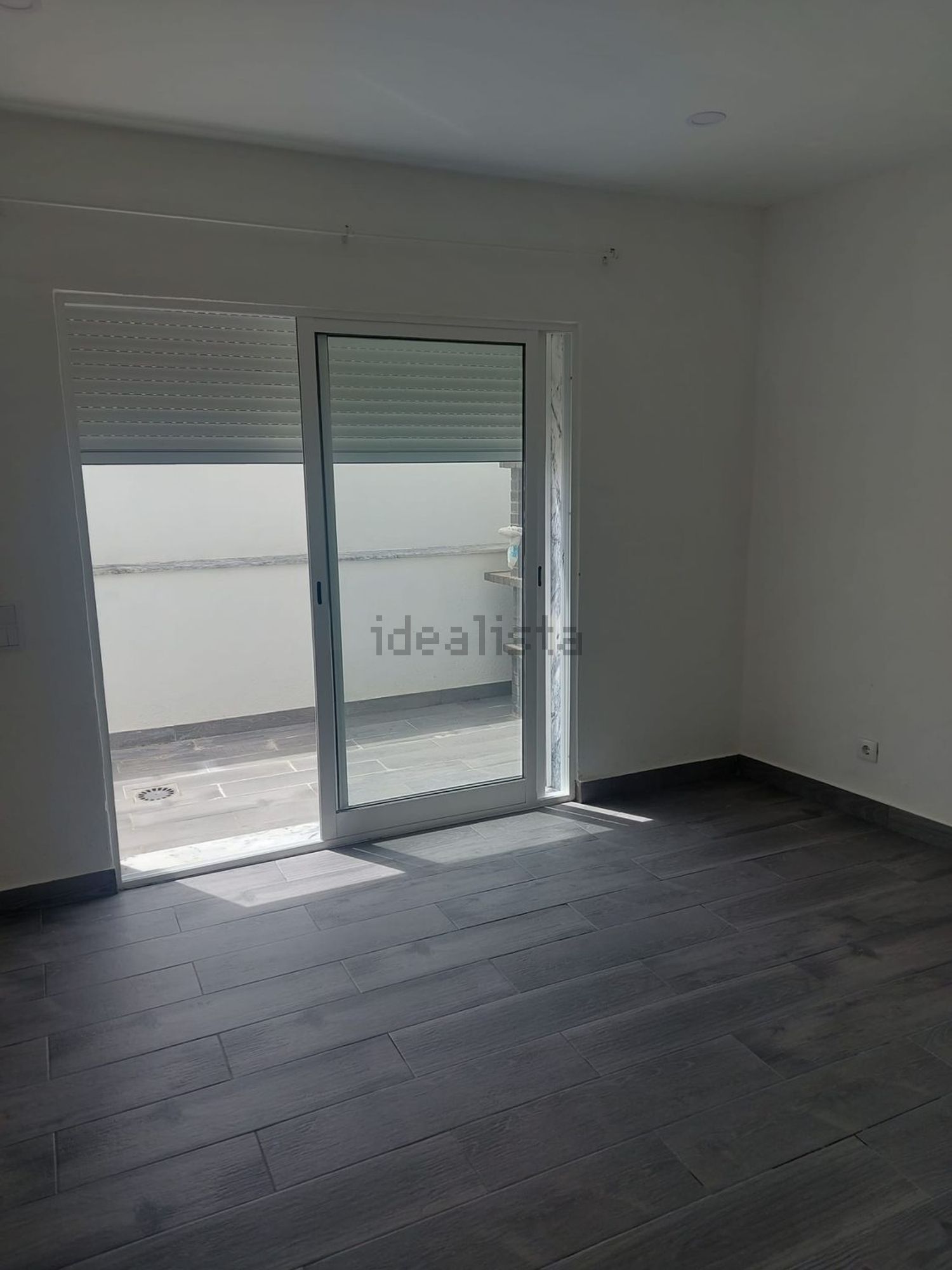 出租公寓 t2在Rua Luís dos Reis, 7 - 居住