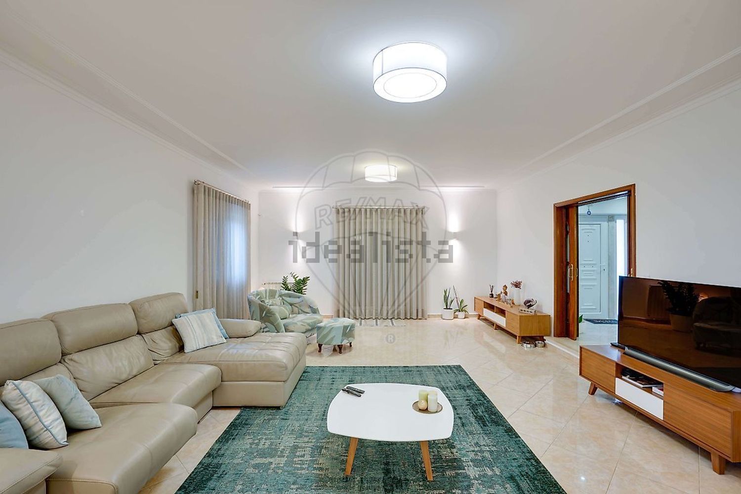 小楼房或独栋别墅出售在Rua Alberto Nobre Gusmão Martins Caro - 客厅