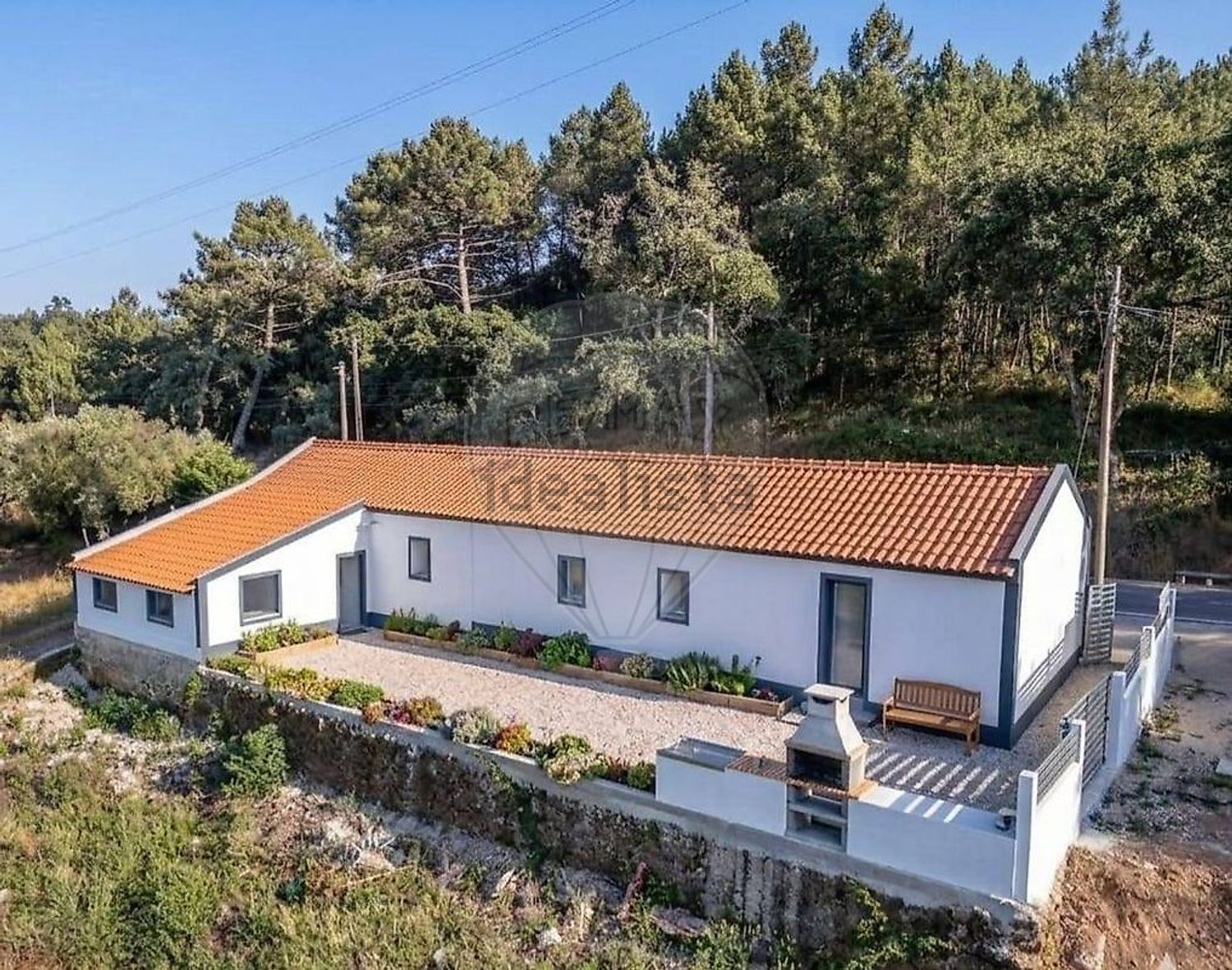 小楼房或独栋别墅出售N116 - 外立面