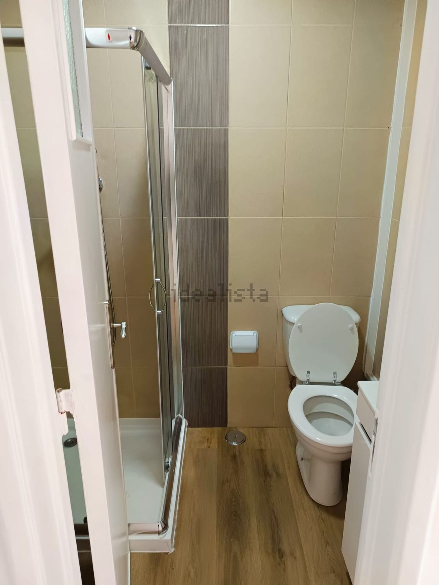 出租公寓 t2在Rua Heliodoro Salgado, 9 - 卫生间