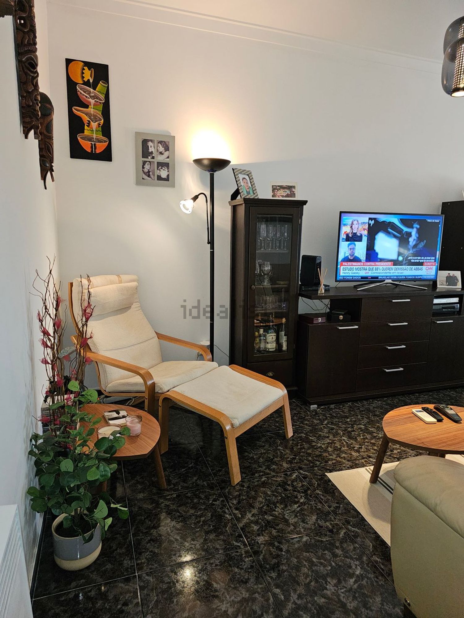 出租房间在Santa Iria de Azoia - São João da Talha - Bobadela - 客厅