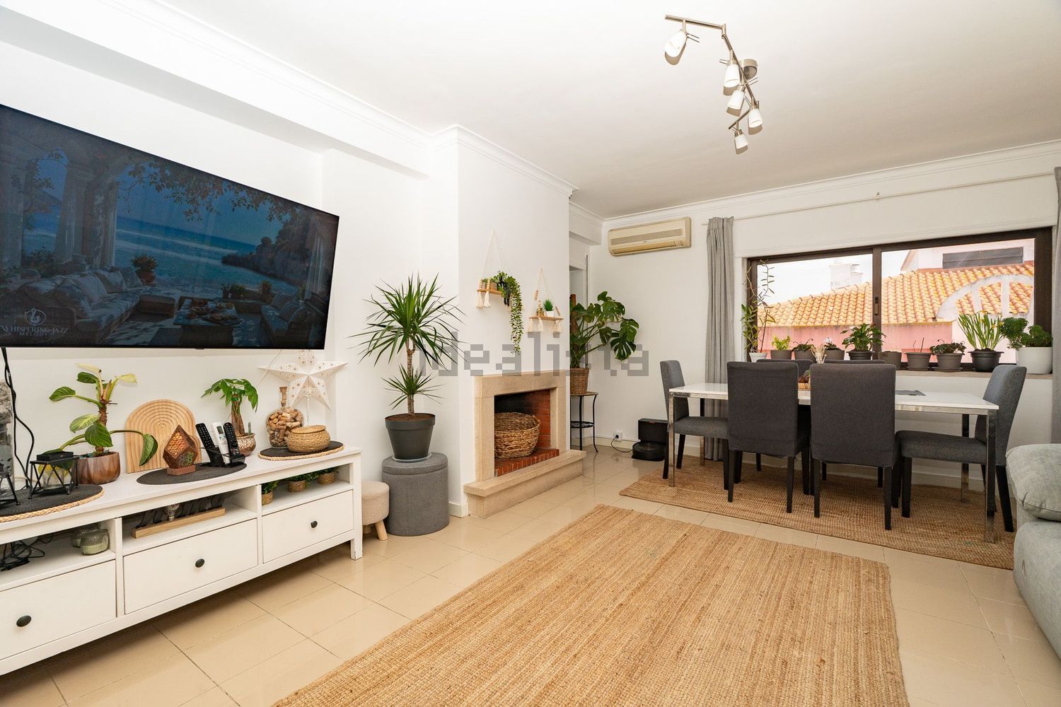 公寓 t2出售在Praça Salgueiro Maia, 10 - 客厅