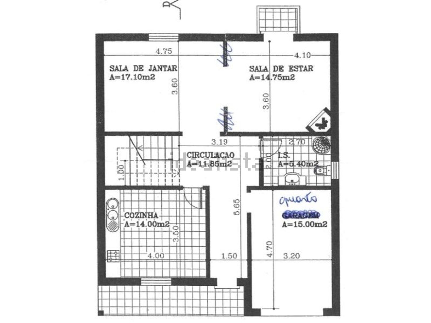 小楼房或独栋别墅出售在Rua da Serra, 4 - 平面图