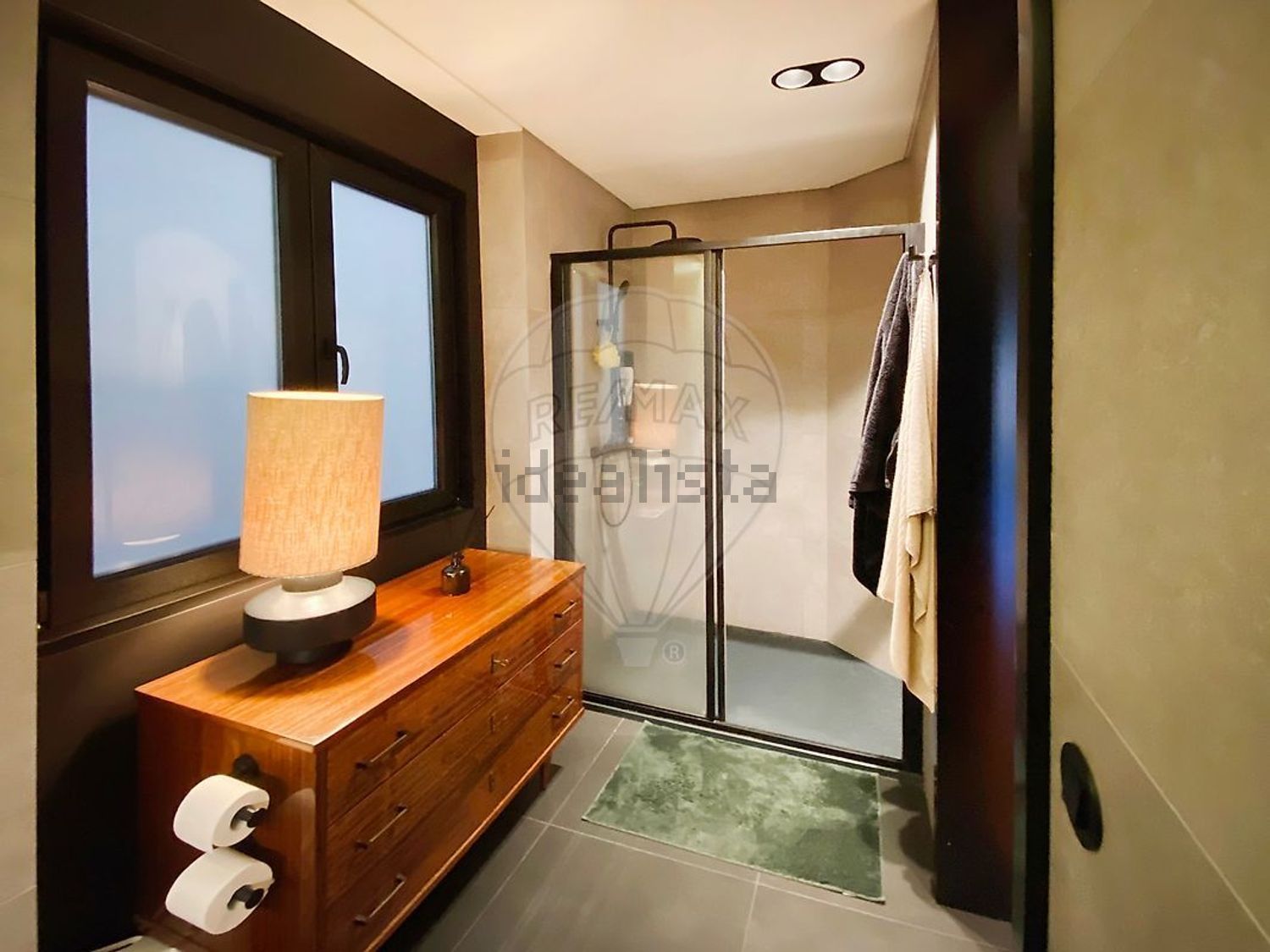 出租公寓 t1在Rua da Penha de França - 卫生间