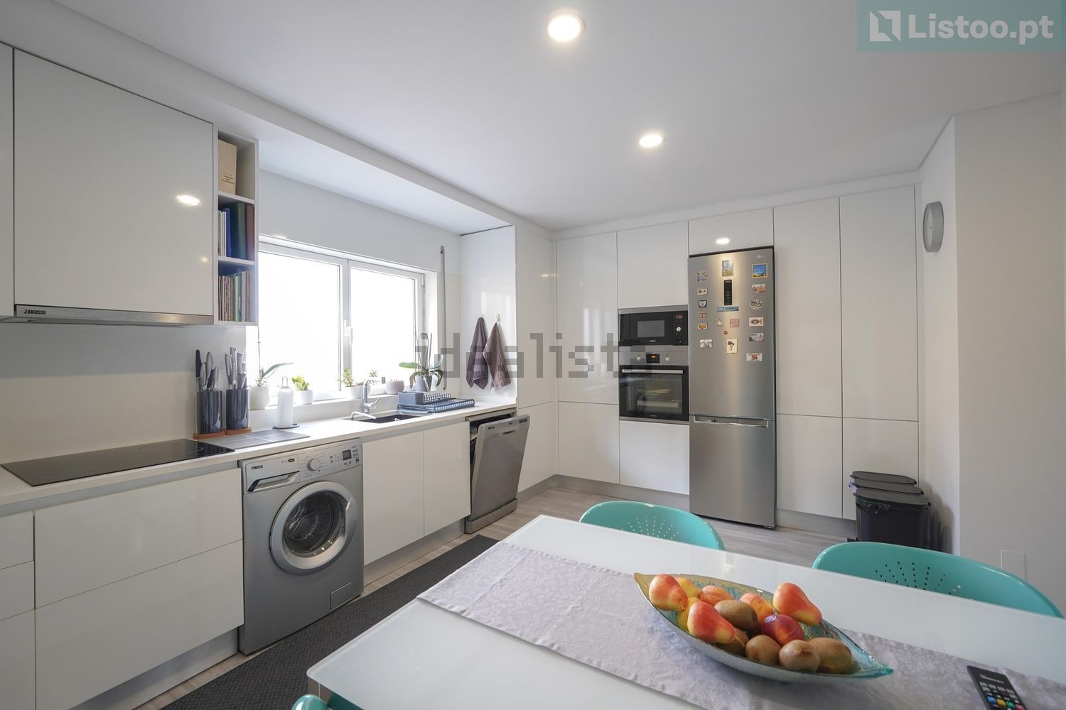 公寓 t3出售在Rua da Urmeirada - 厨房