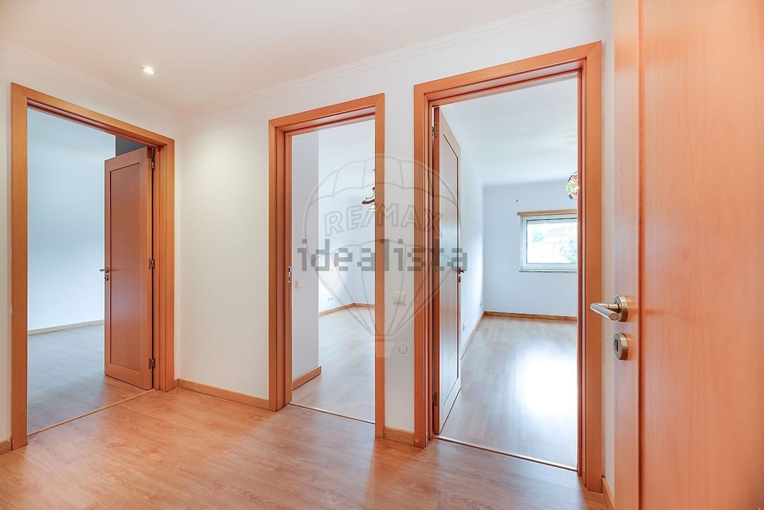 公寓 t3出售在Rua Doutor José da Cunha - 过道