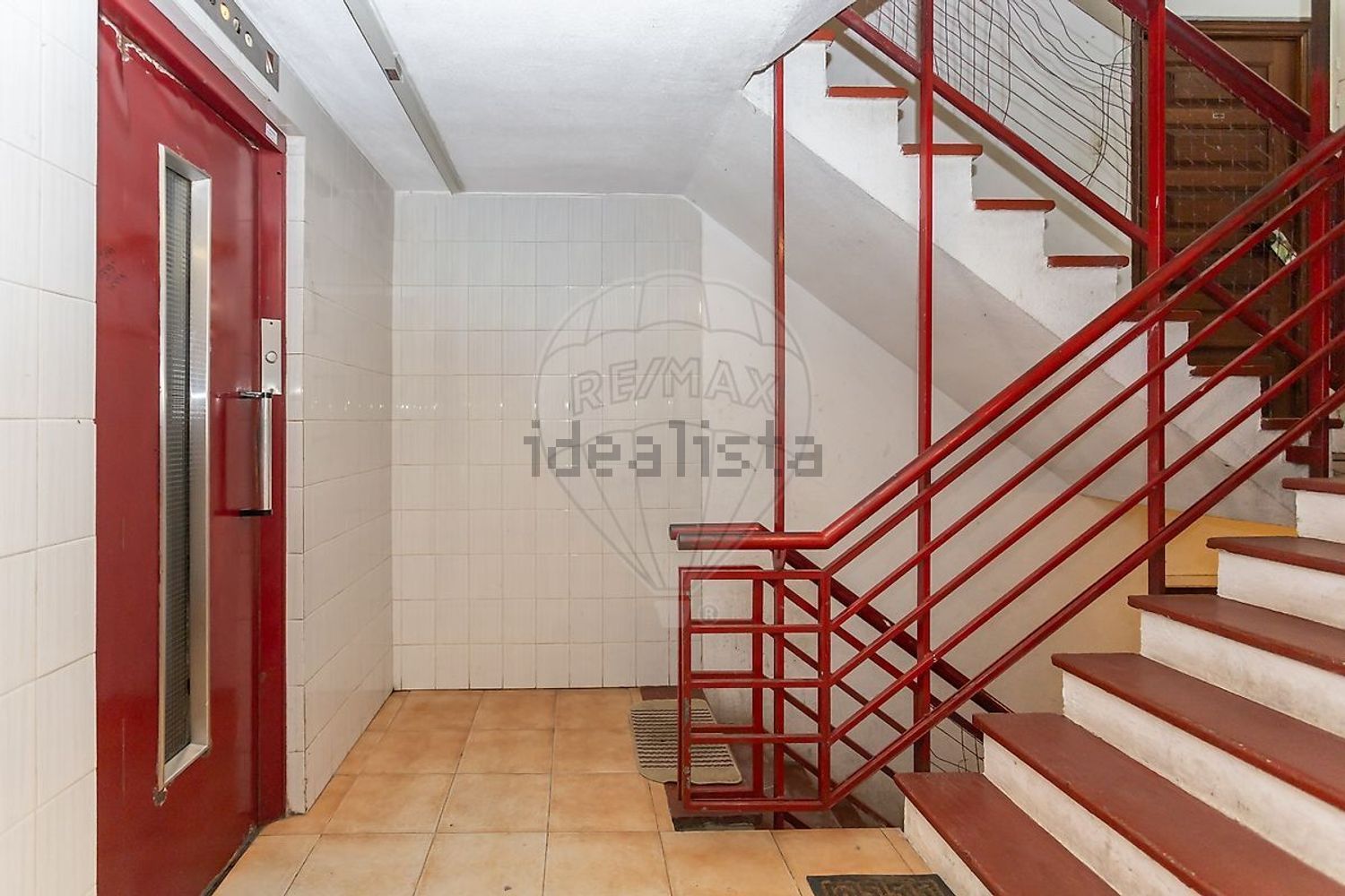 公寓 t2出售在Rua Bordalo Pinheiro - 详情