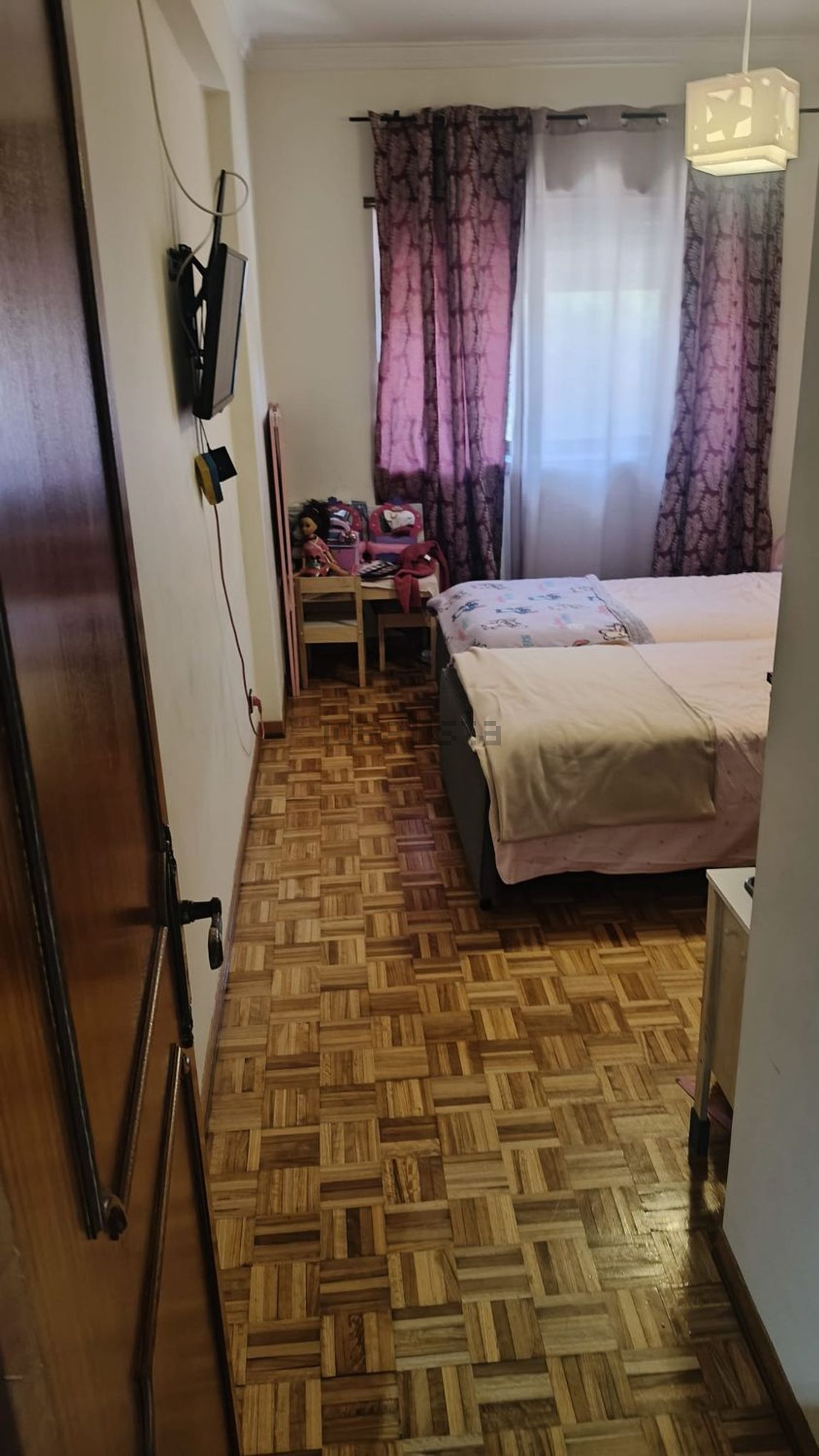 小楼房出售在Praceta António Herédia - 卧室